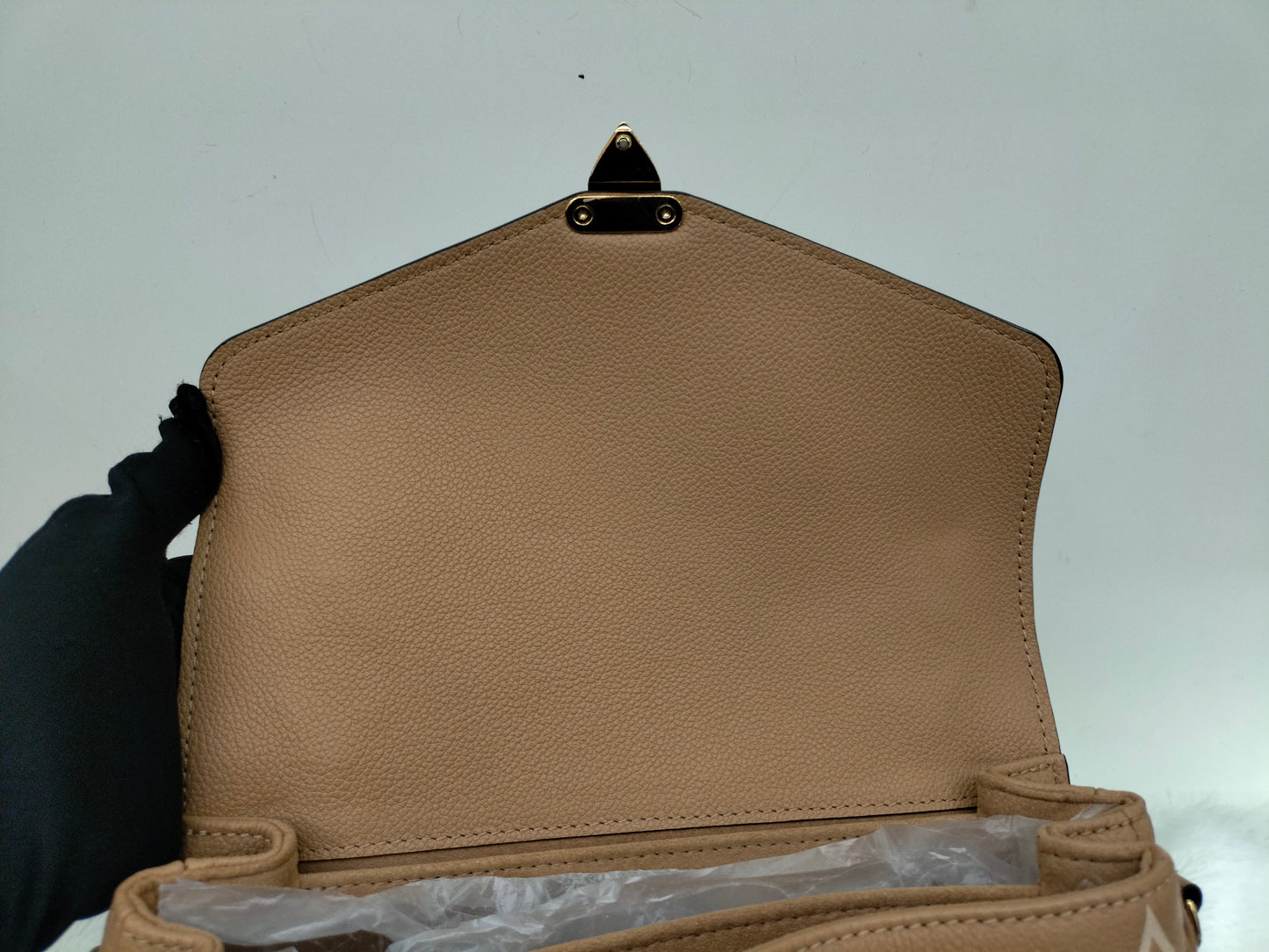 LV Metis MM Monogram Empreinte Arizona Creme 2022 (CHIP)