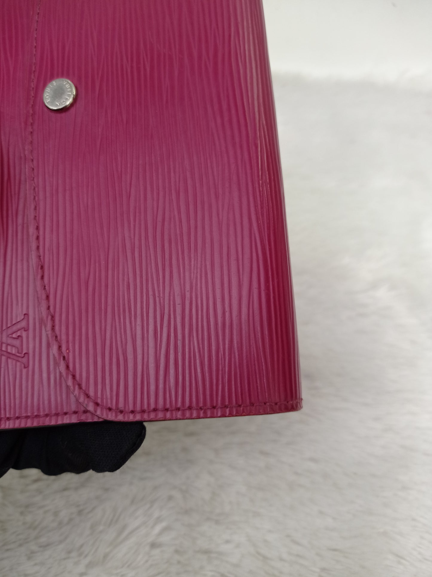 LV Emilie NM Wallet Epi Fuchsia Brown 2017