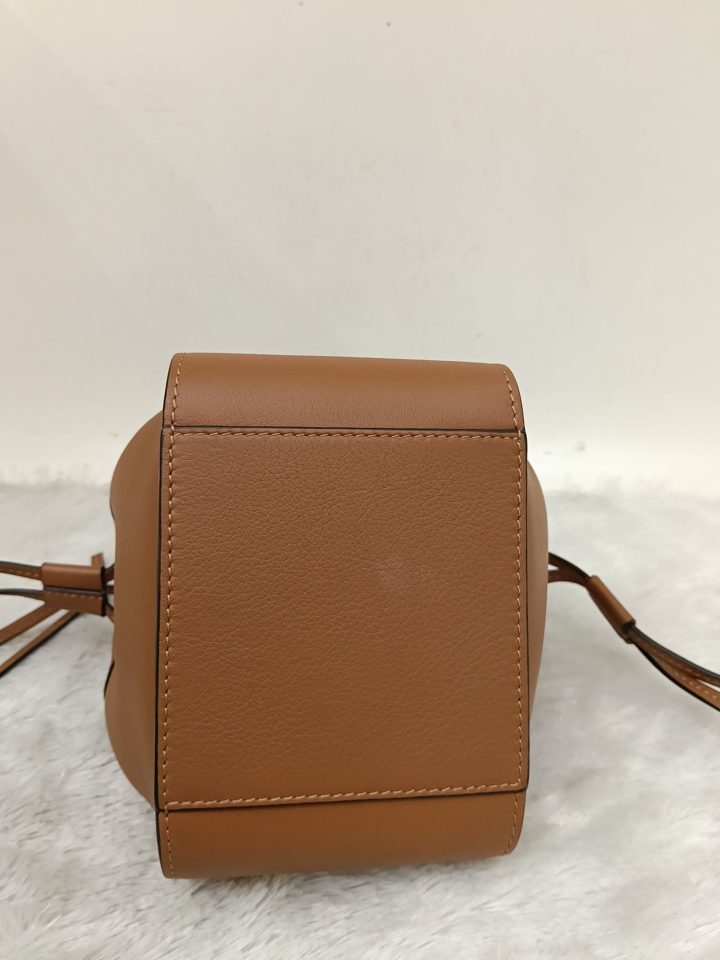 Loewe Hammock Mini Tan SHW 2024