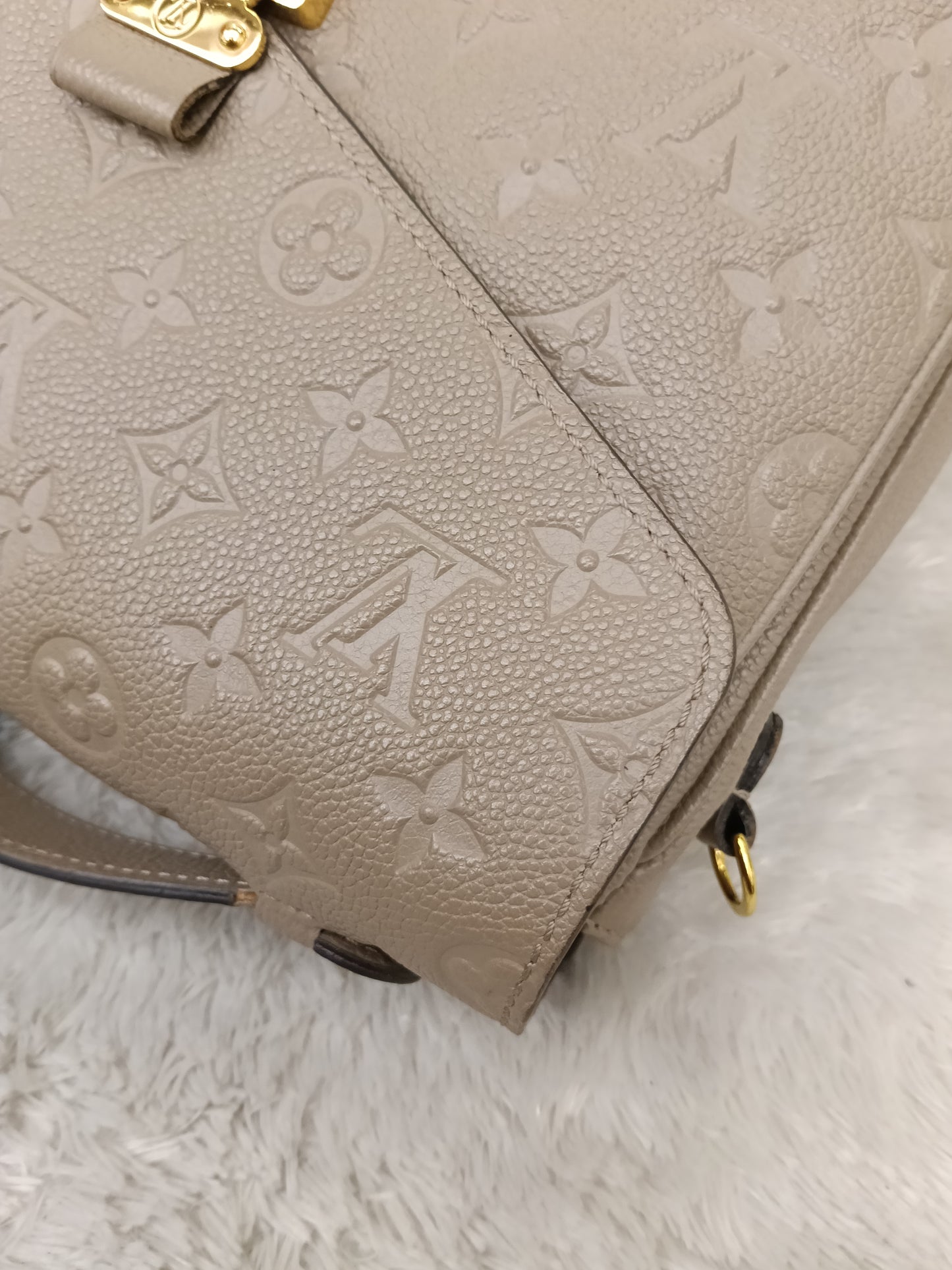 LV Metis Monogram Empreinte Tourterelle 2019