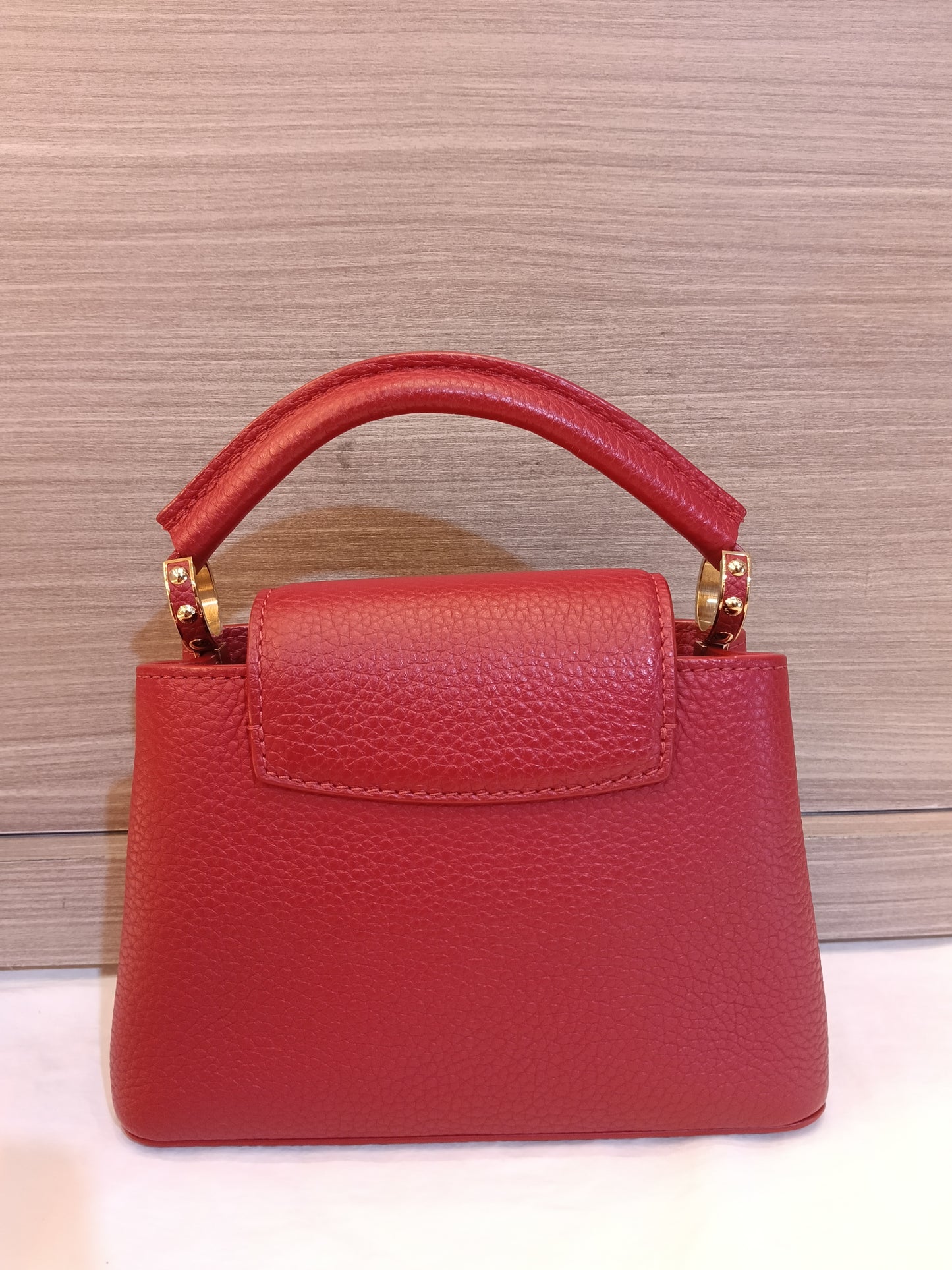 LV Capucines Mini Taurillon Scarlet 2020