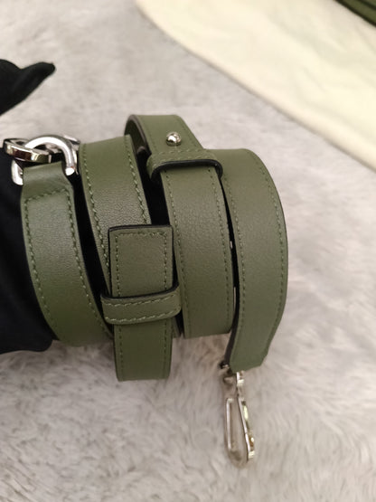 Loewe Puzzle Small Calfskin Avocado SHW 2020