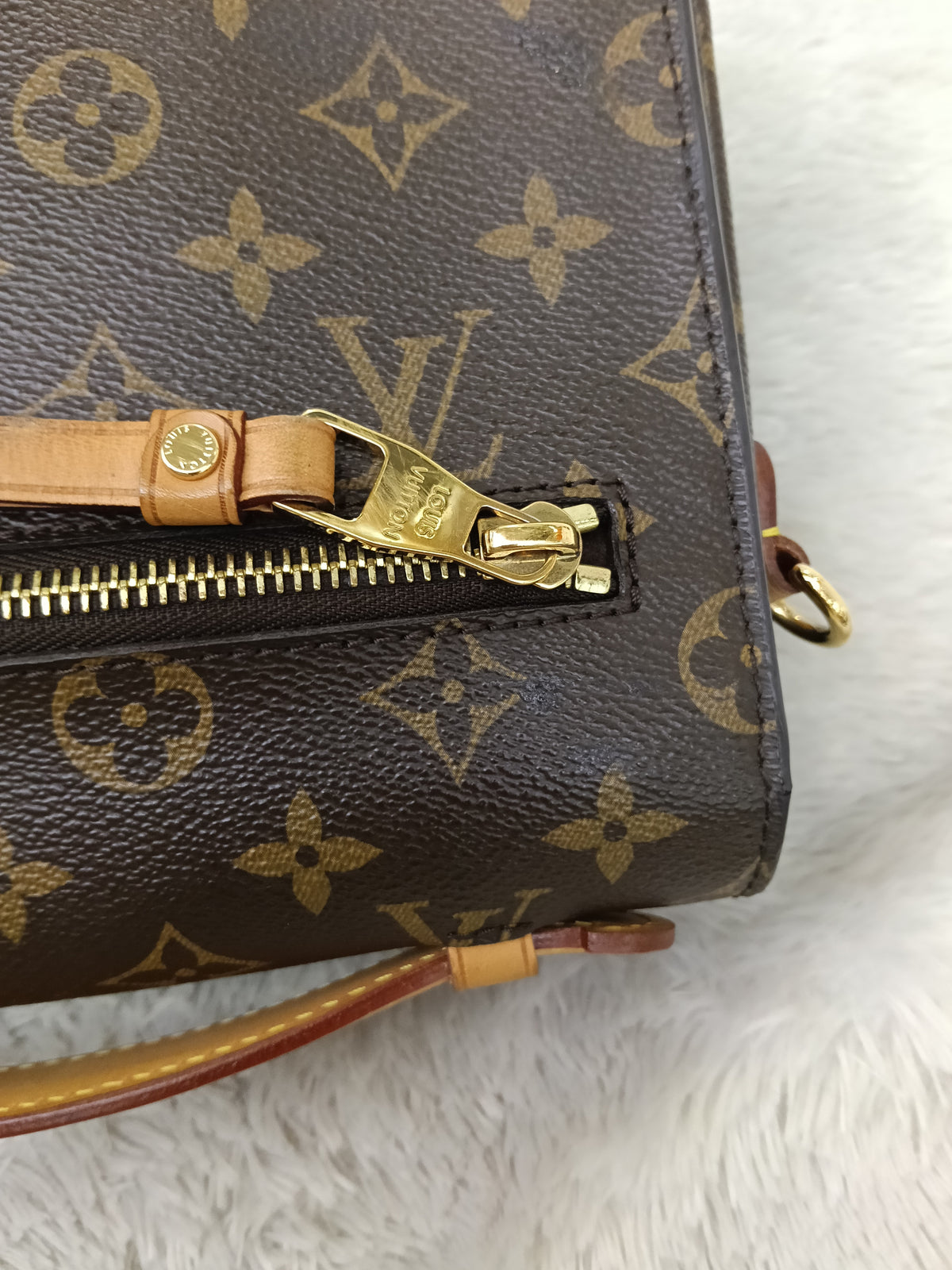 LV Metis Monogram 2013