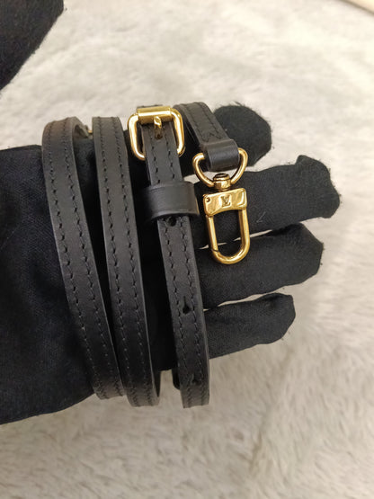 LV Petite Malle NV Monogram Capitale Noir 2019