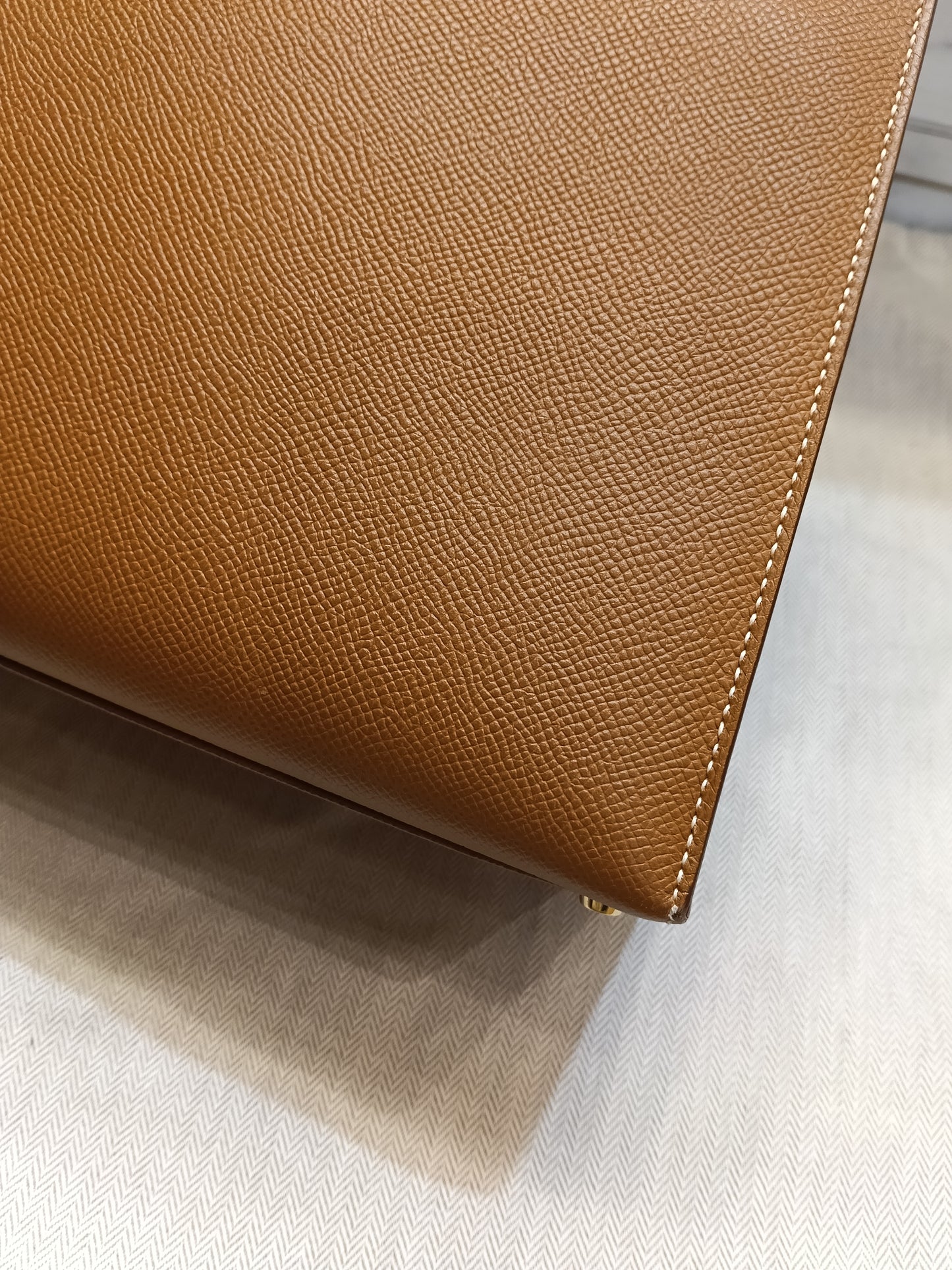 K32 Epsom Sellier Gold GHW #Q square