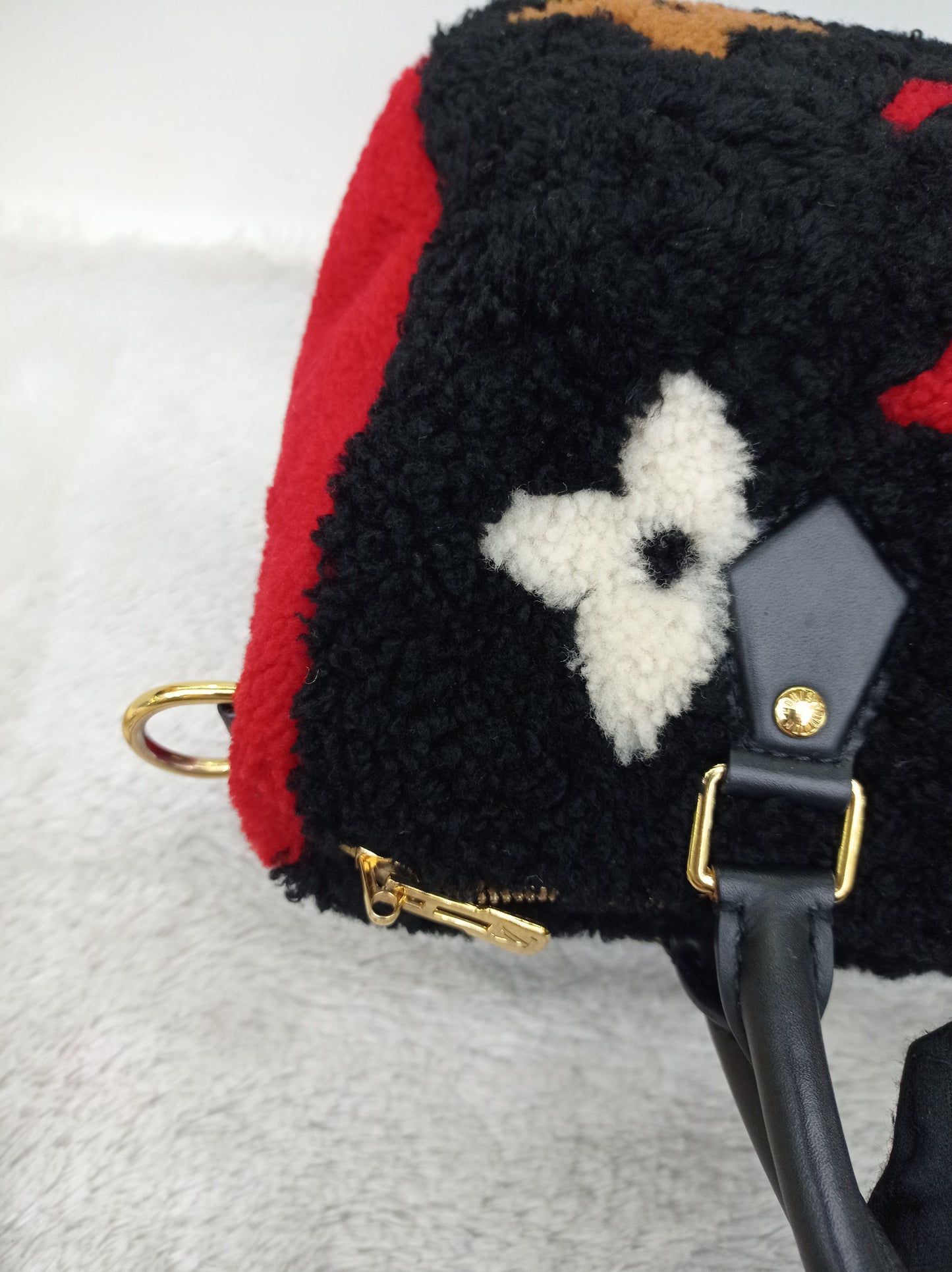 LV Bandou 25 Monogram Giant Fleece Teddy Shearling Black Red 2019