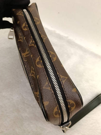 LV Kasai Clutch Monogram Macassar 2017
