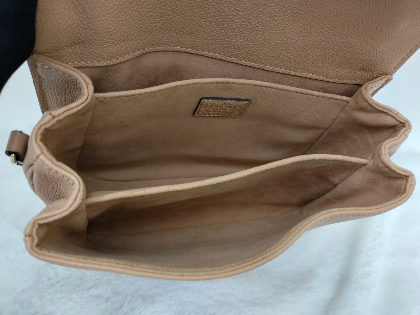 LV Metis MM Monogram Empreinte Arizona Creme 2022 (CHIP)