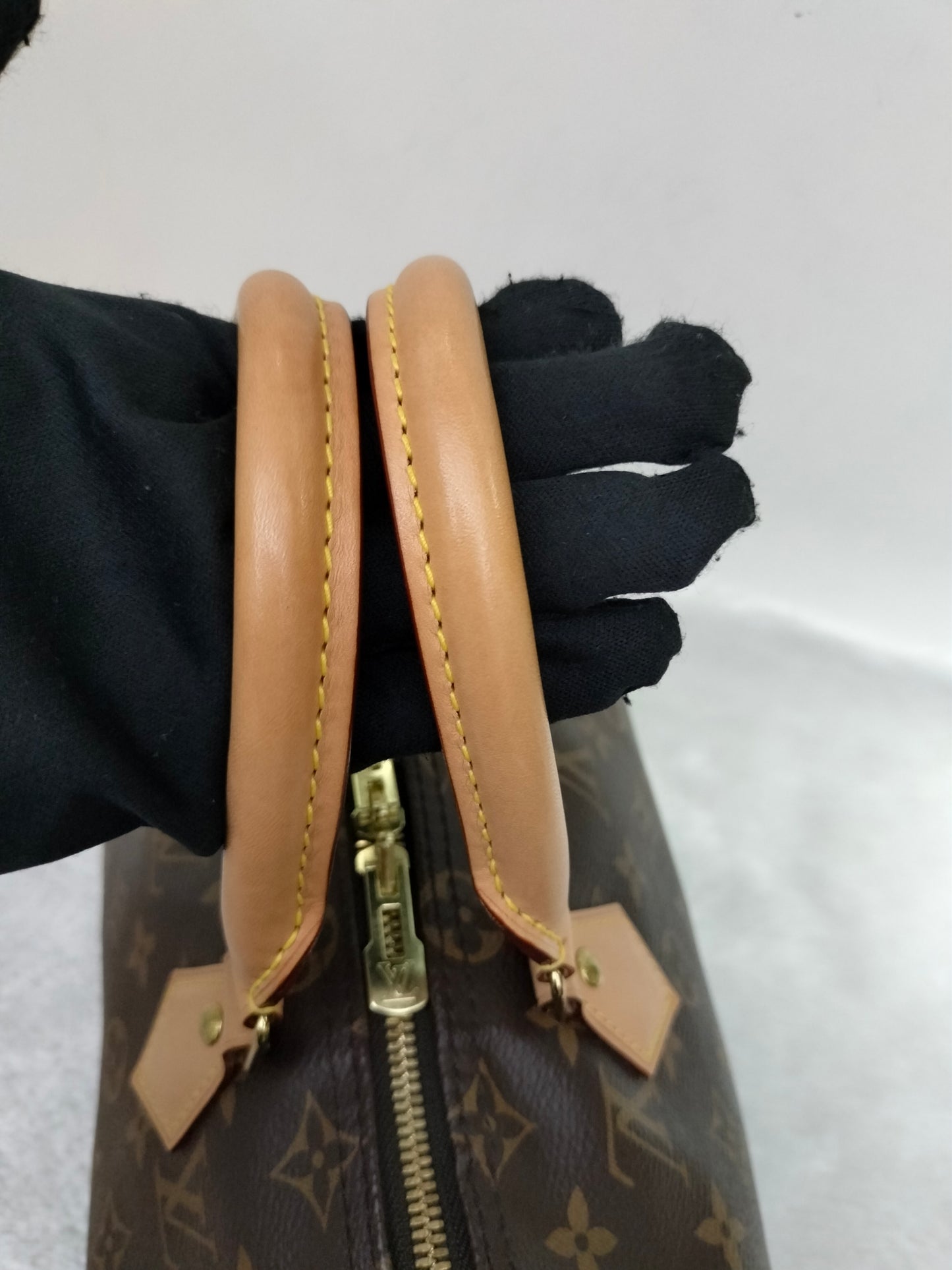 LV Bandou 25 Monogram 2019