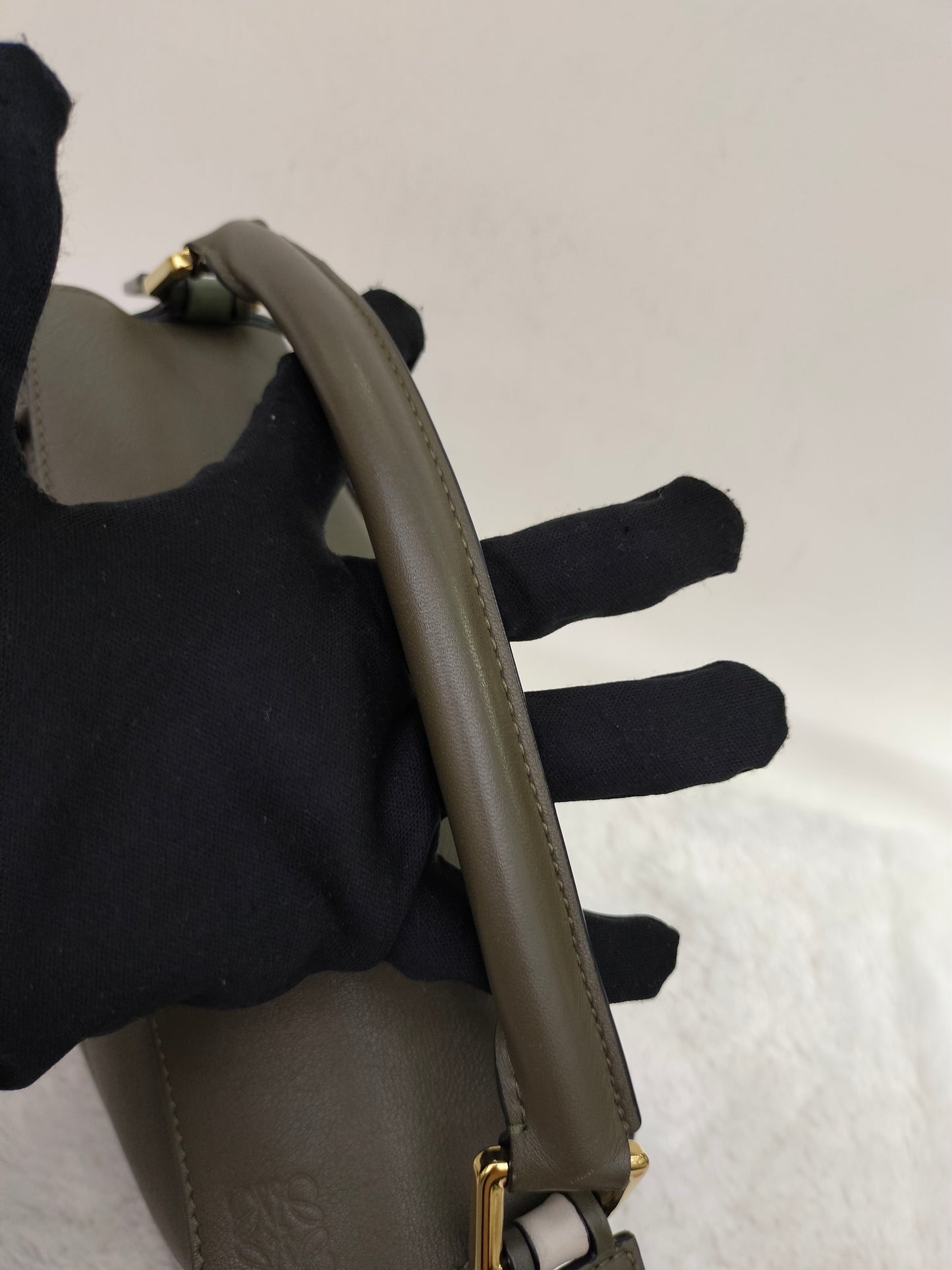 Loewe Puzzle Small Green Olive Oak GHW 2022