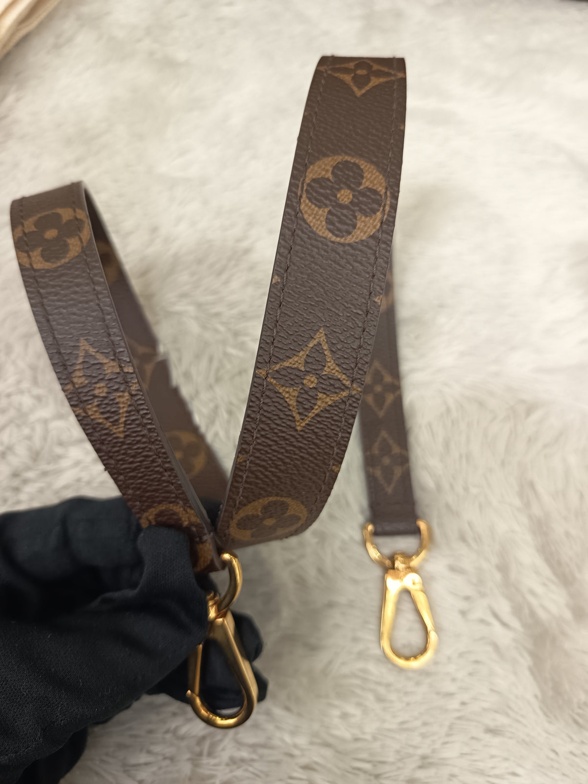 LV Montaigne MM Monogram 2019