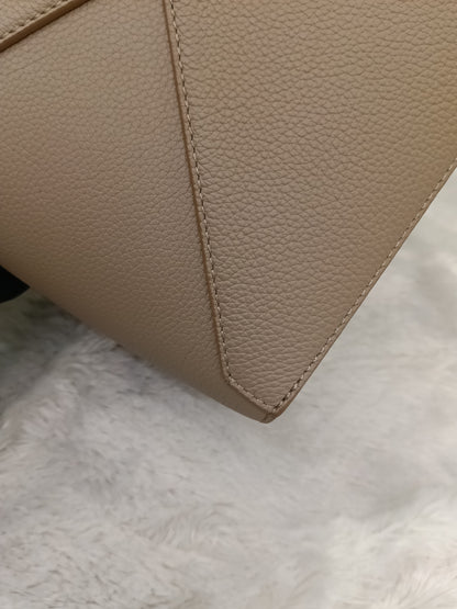 Loewe Puzzle Small Edge Grained Sand GHW 2023