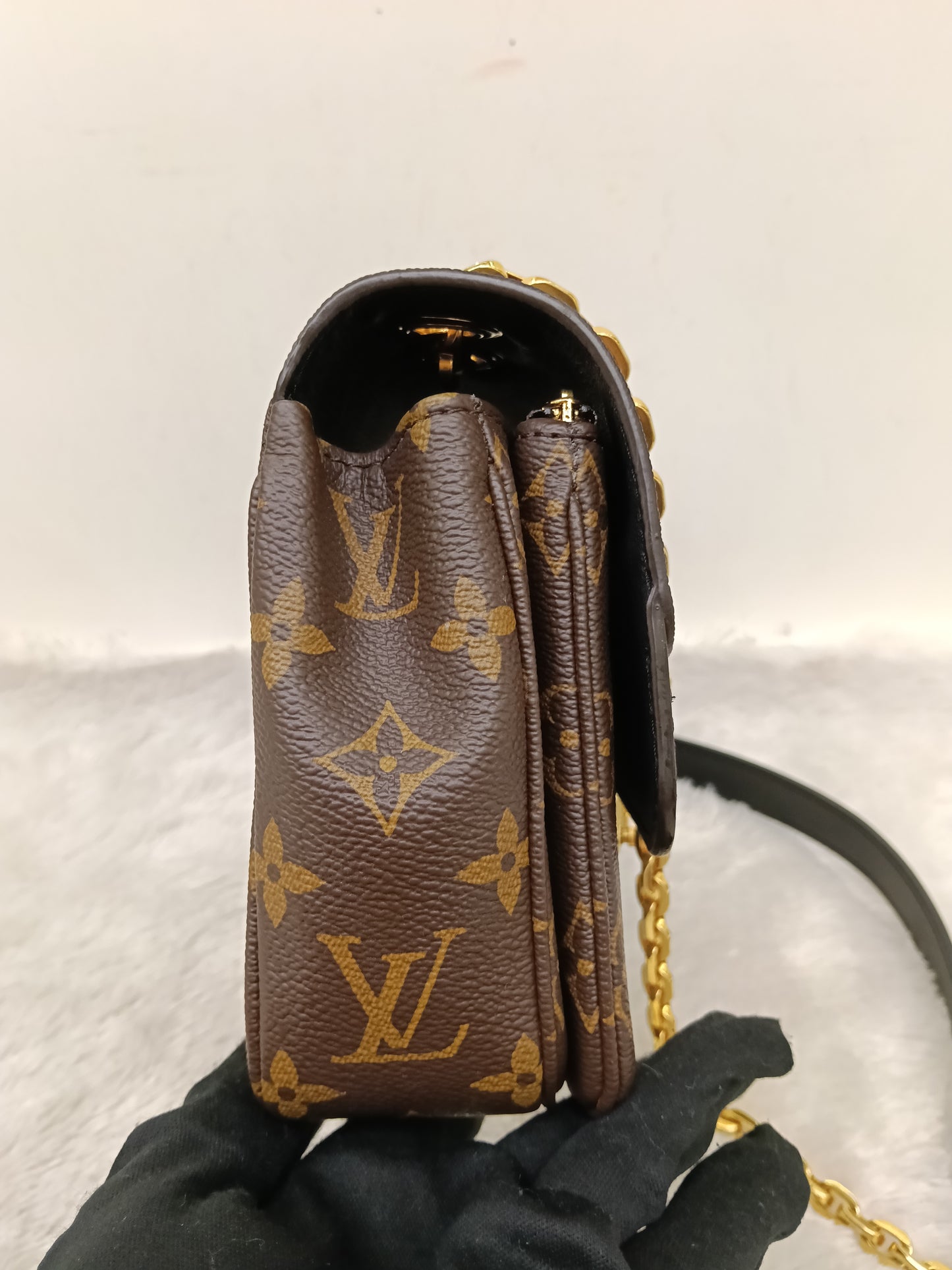 LV Marceau NM Monogram Noir (CHIP)