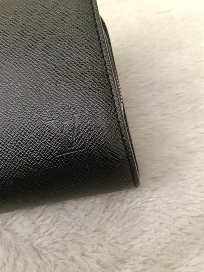 LV Baikal Clutch Taiga Black 2012