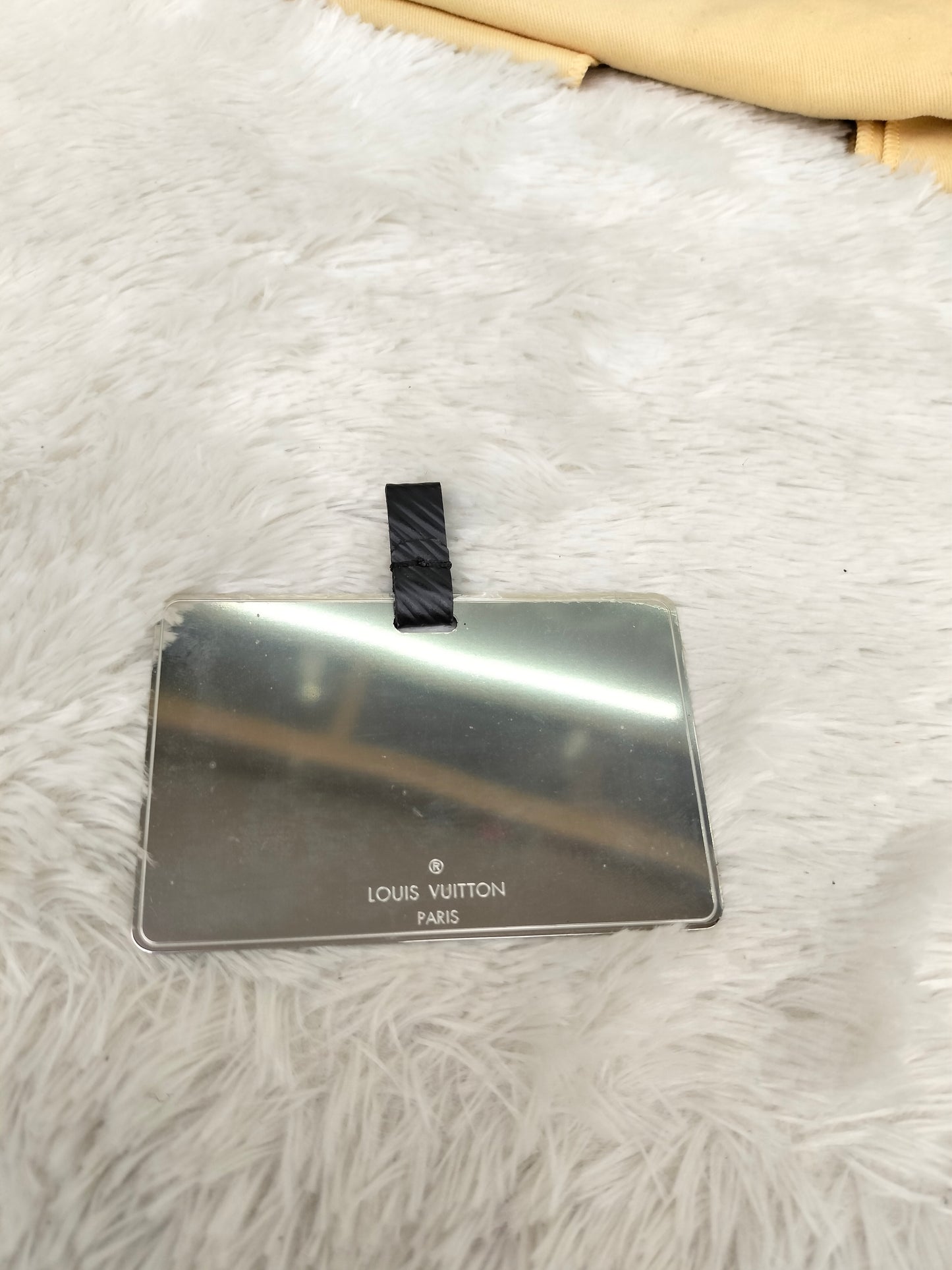 LV Twist MM Epi Black 2017