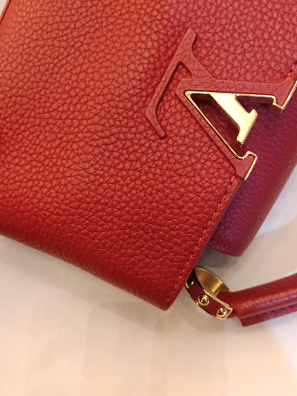 LV Capucines Mini Taurillon Scarlet 2020