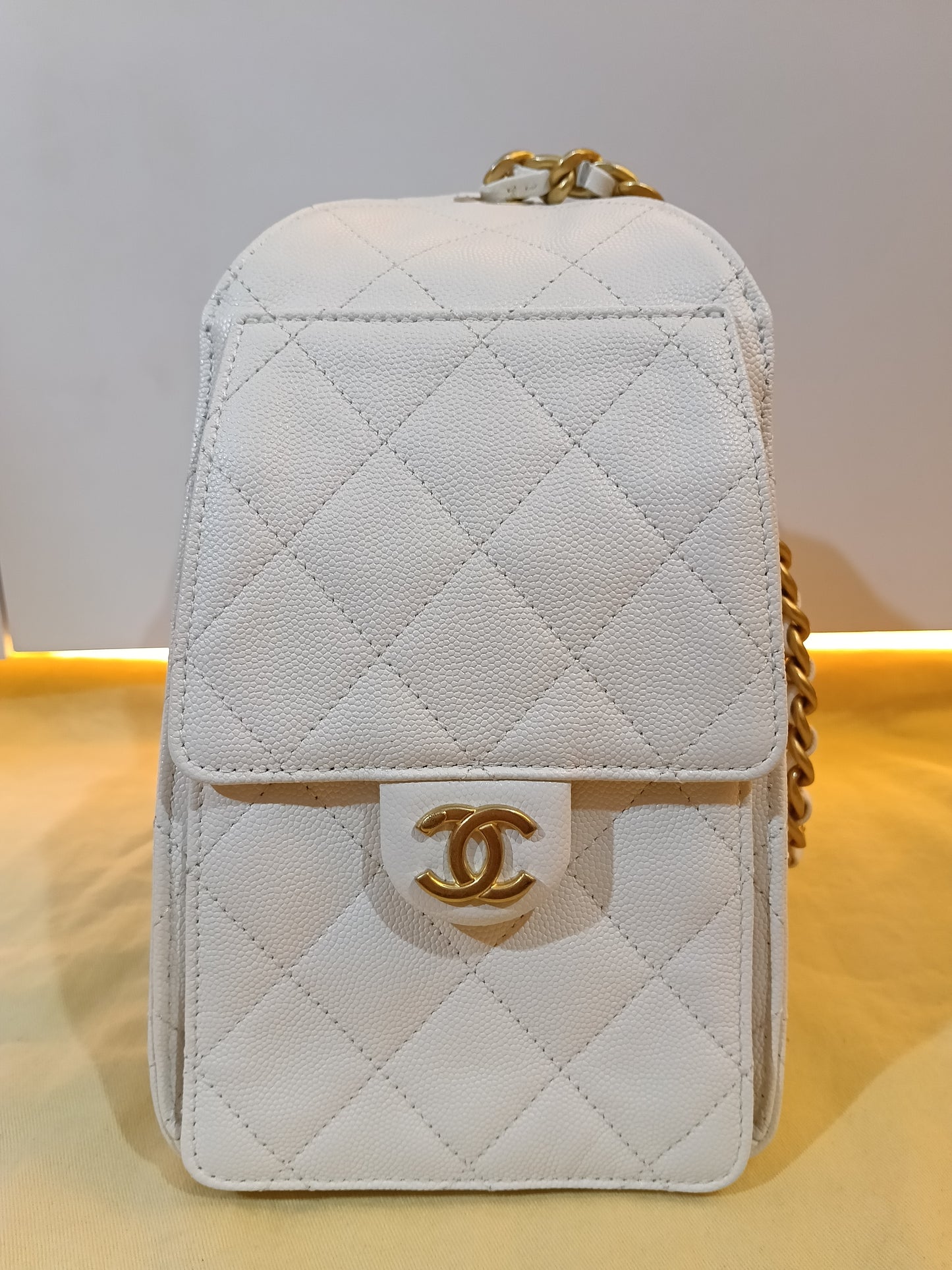 Chanel C25 Small Caviar White GHW 2025 (CHIP)
