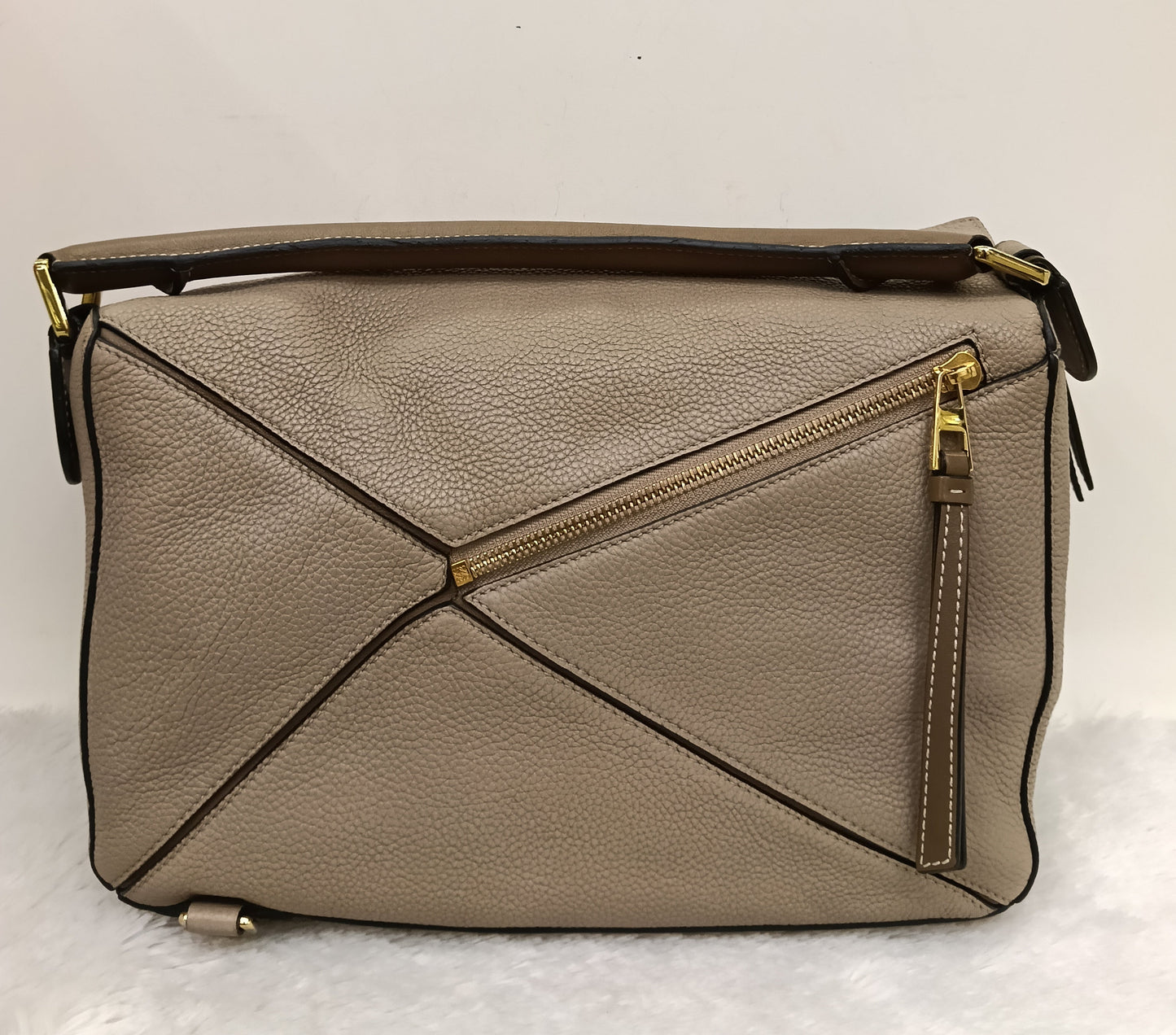 Loewe Puzzle Medium Grained Sand Mink GHW 2018