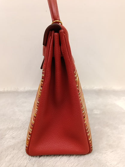 K32 Vibrato Rouge Vif GHW #G square