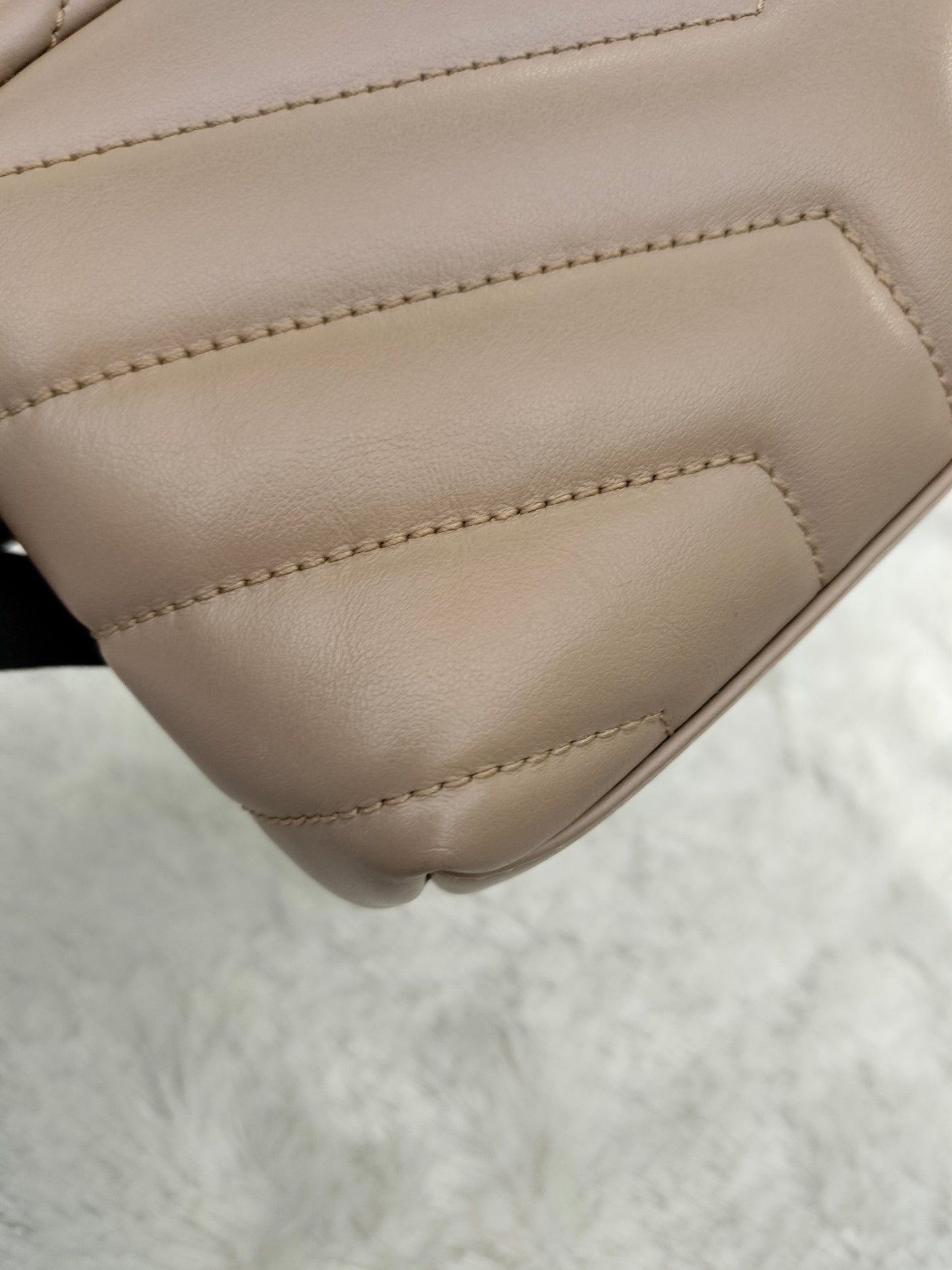 YsL Lou Lou Toy Chevron Beige GHW 2022