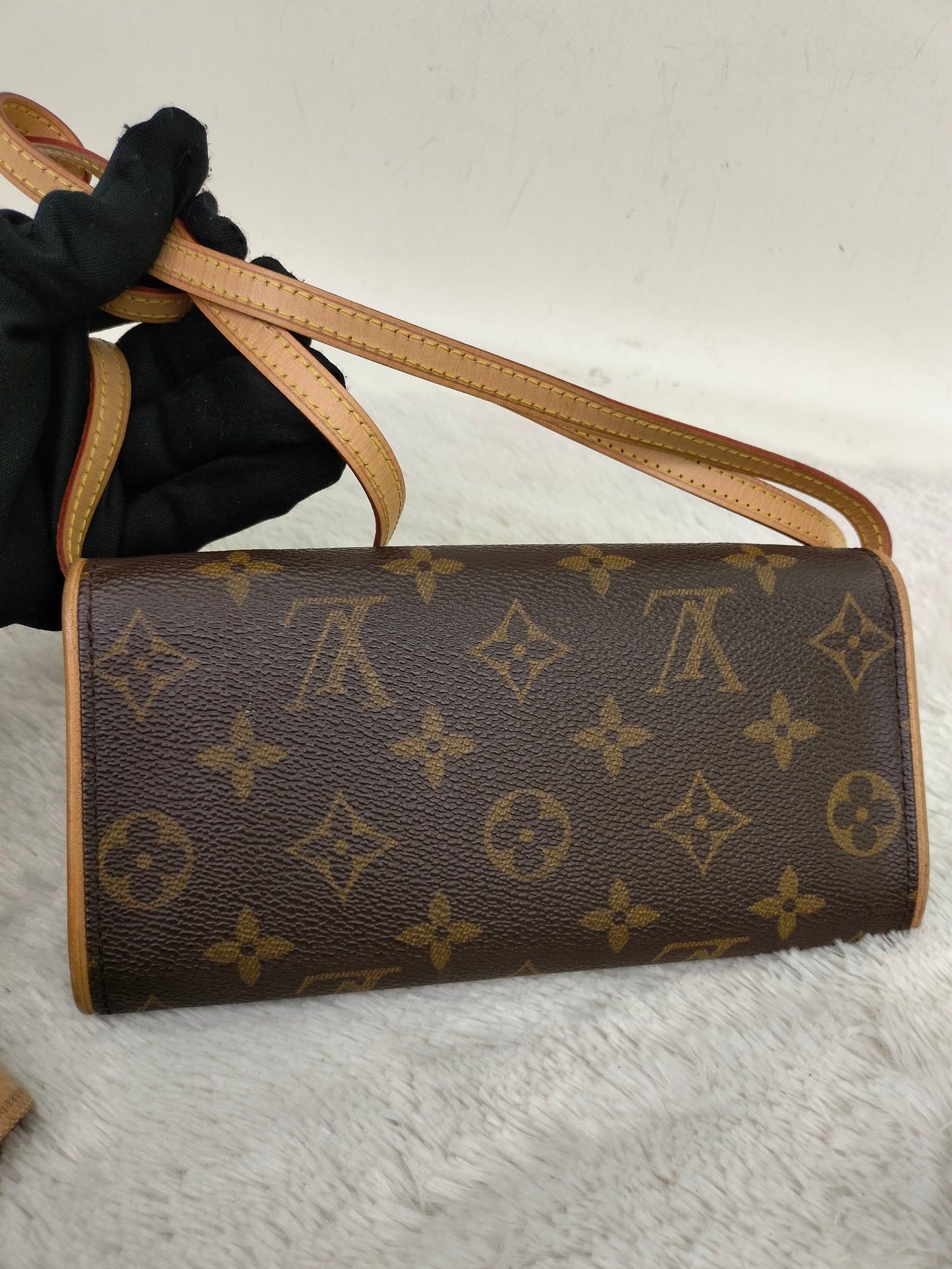 LV Twin PM Pochette Monogram