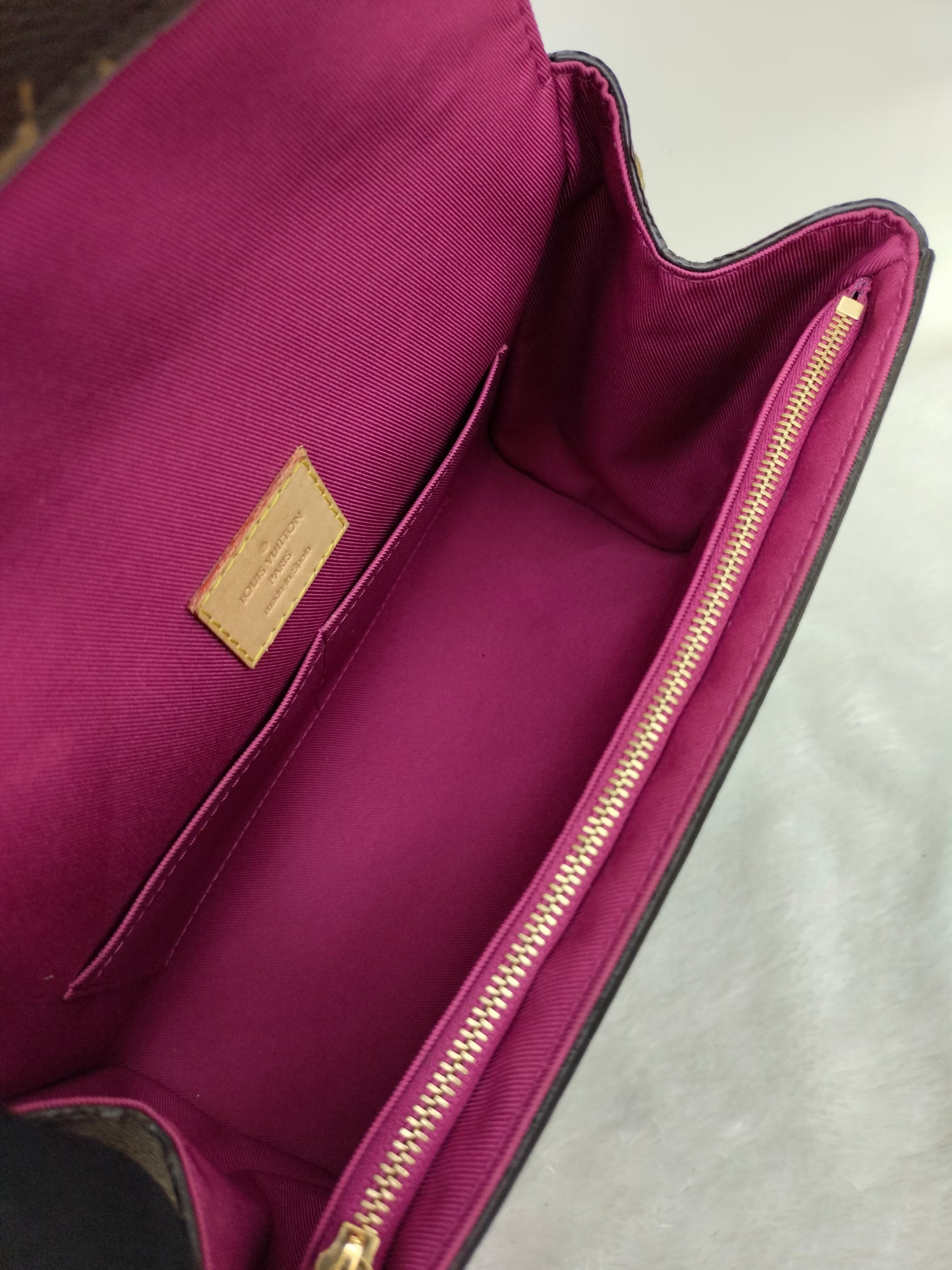 LV Clunny BB Monogram Bordeaux Fuchsia (CHIP)
