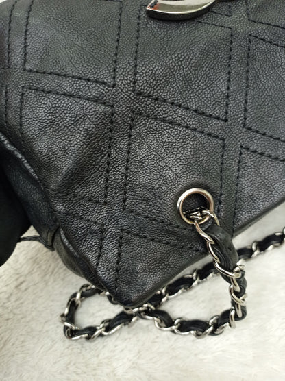 Chanel Tote Diamond Stitch Small Caviar Black SHW #10