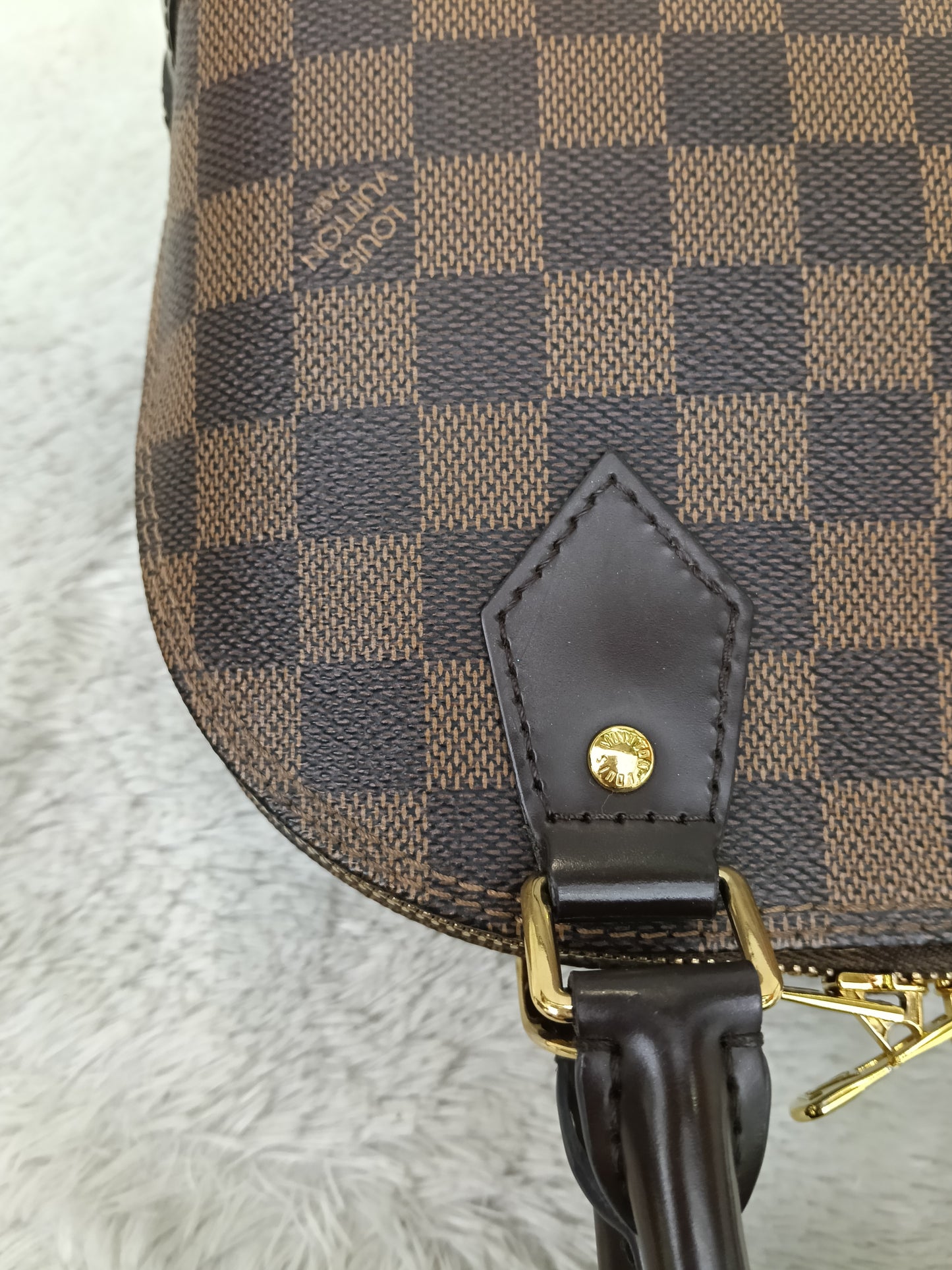 LV Alma BB Damier 2022 (CHIP)
