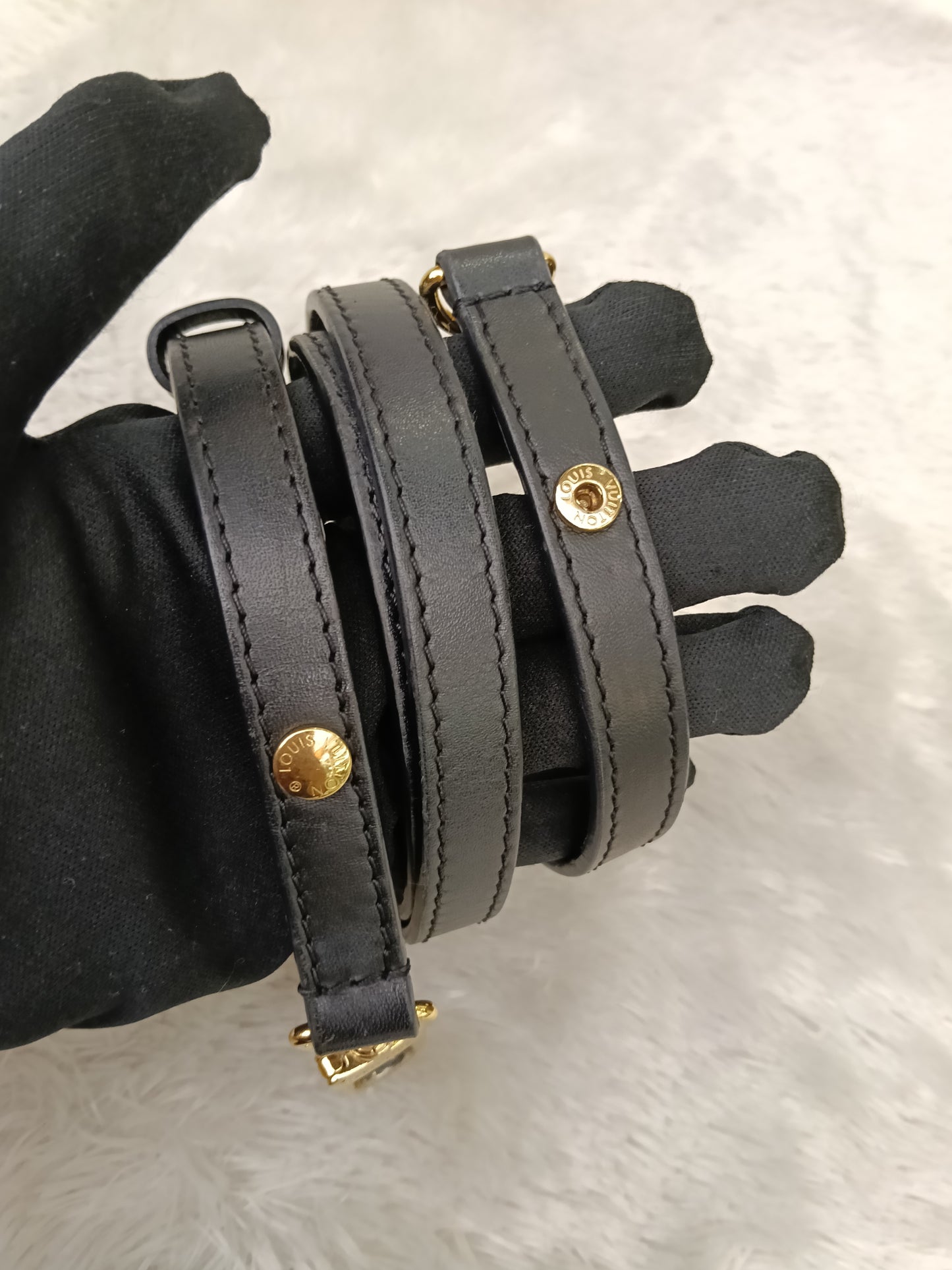 LV Neo Noe MM Monogram Noir 2018
