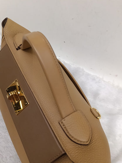 Hermes 2424 29 Togo Biscuit Alezan GHW #Z