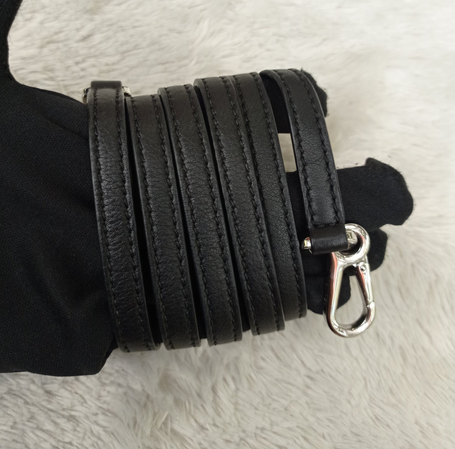 Loewe Puzzle Mini Black SHW 2022
