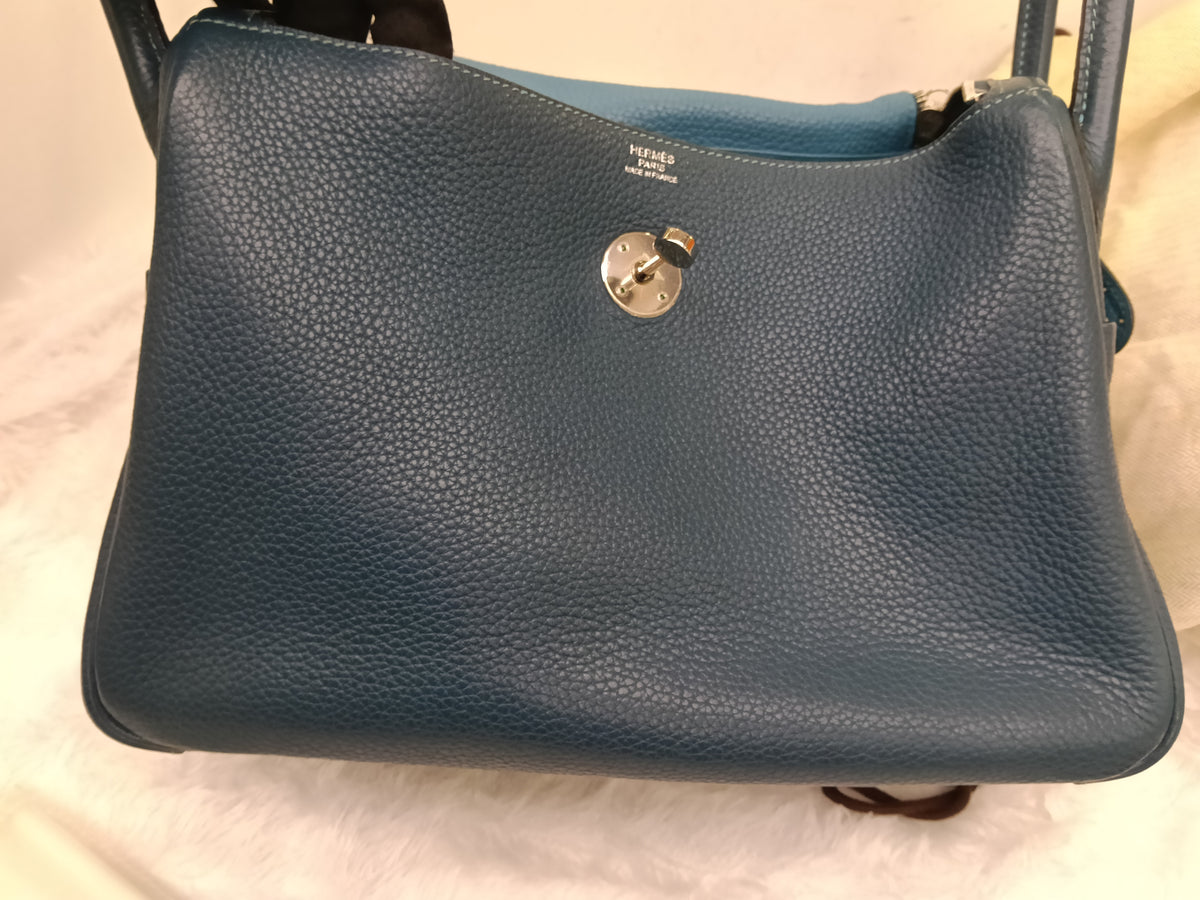Lindy 30 Clem Colvert Turquoise PHW #R square