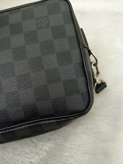 LV Kasai Clutch Graphite 2017