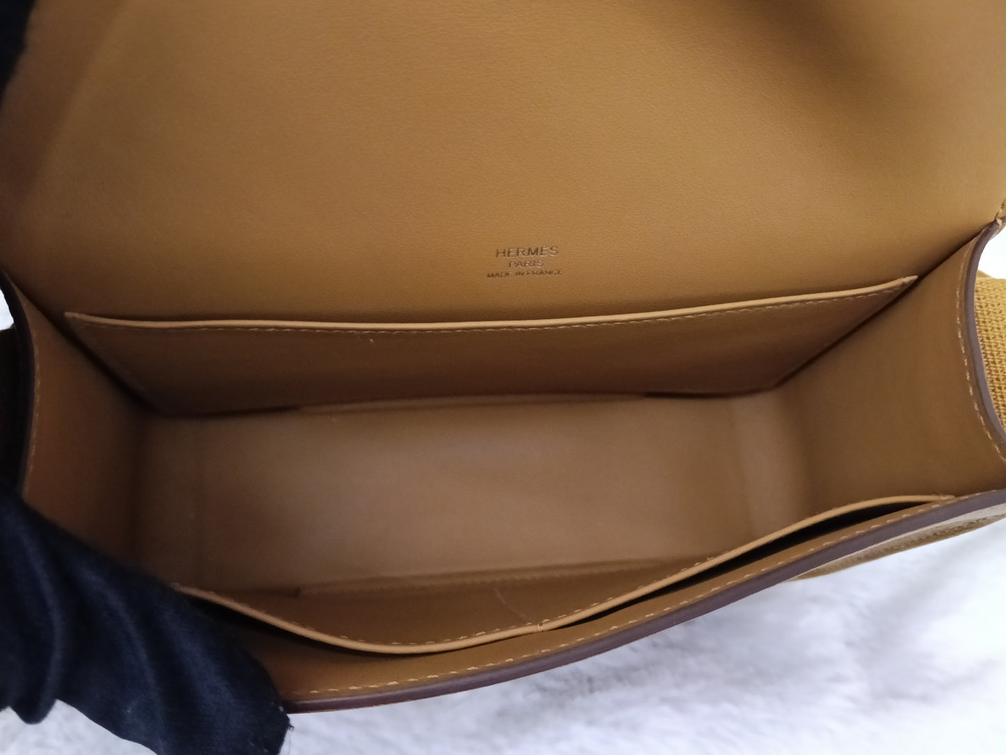 Hermes Geta Chevre Mysore Sangle Caramel PHW #B