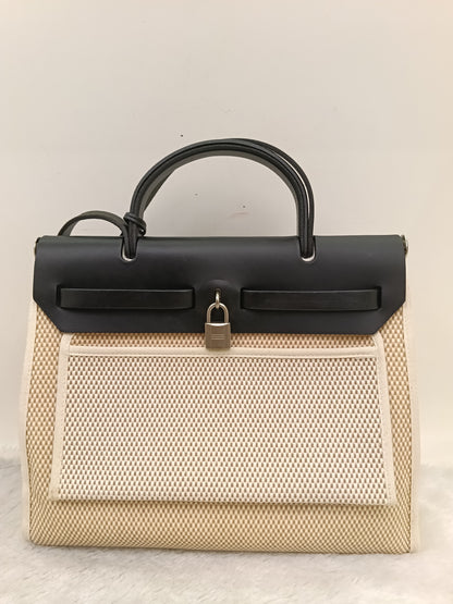 HB31 Toile Beige Flap Black PHW #D square