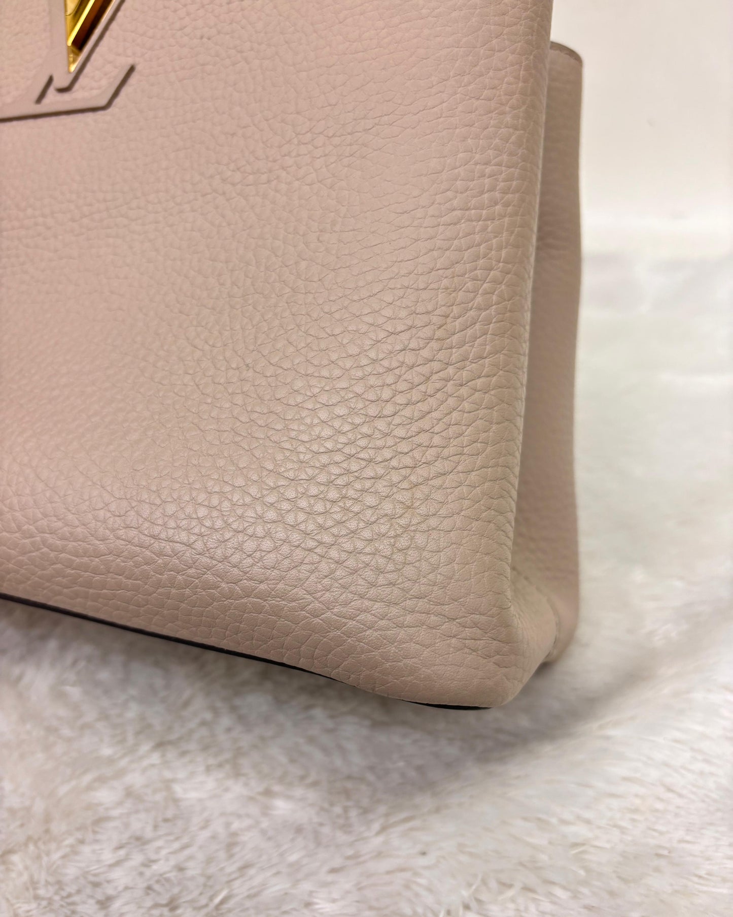 LV Capucines PM Taurillon Gallet 2018