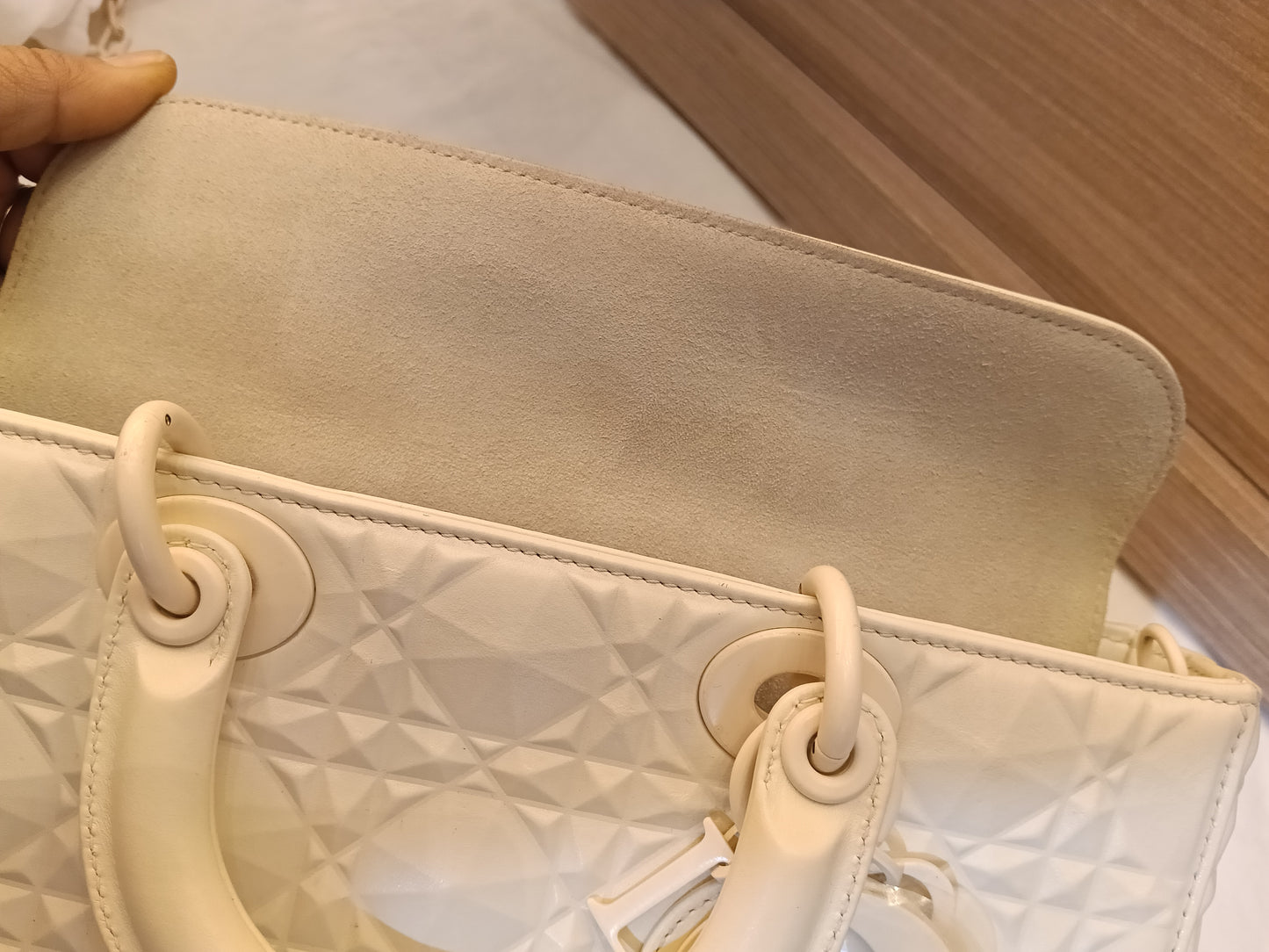Dior Lady D'Joy Medium Cannage Diamond Latte 2022