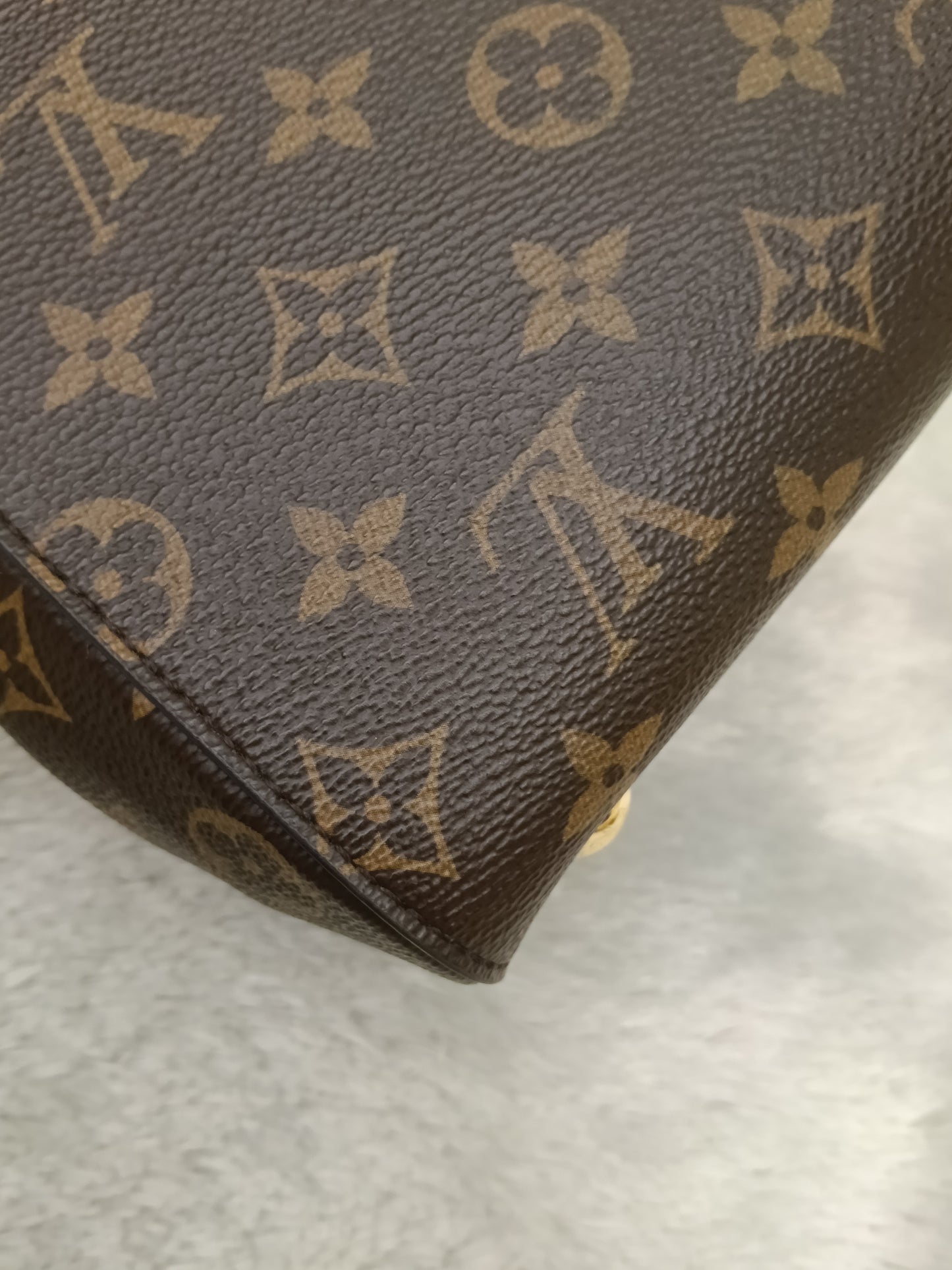 LV Clunny BB Monogram Bordeaux Fuchsia 2018