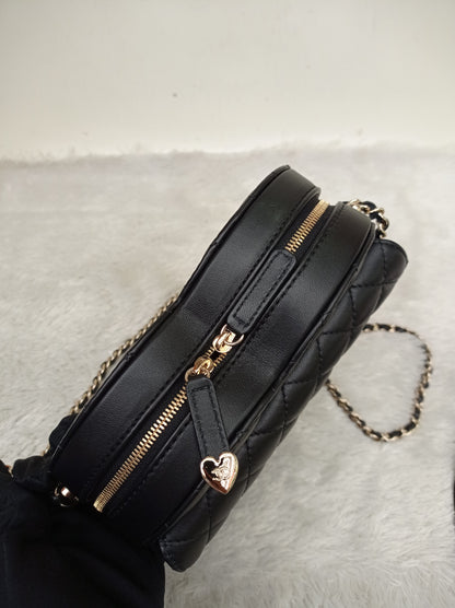 *NEW* Chanel 22S Large Heart Bag Lamb Black LGHW 2025 (CHIP)