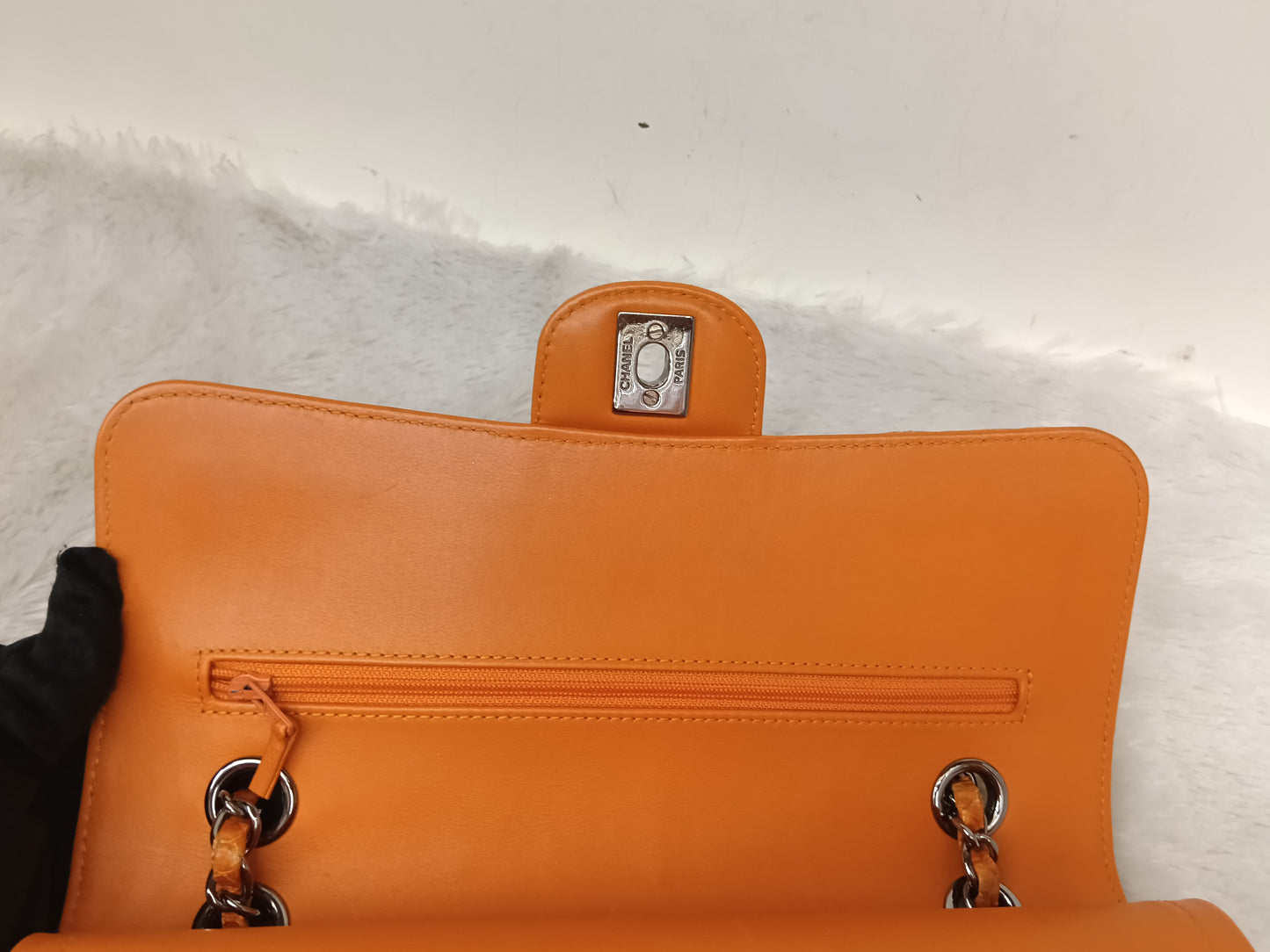 Chanel Medium Exotic Python Orange RHW DF #19
With holo, holo checker, dustbag