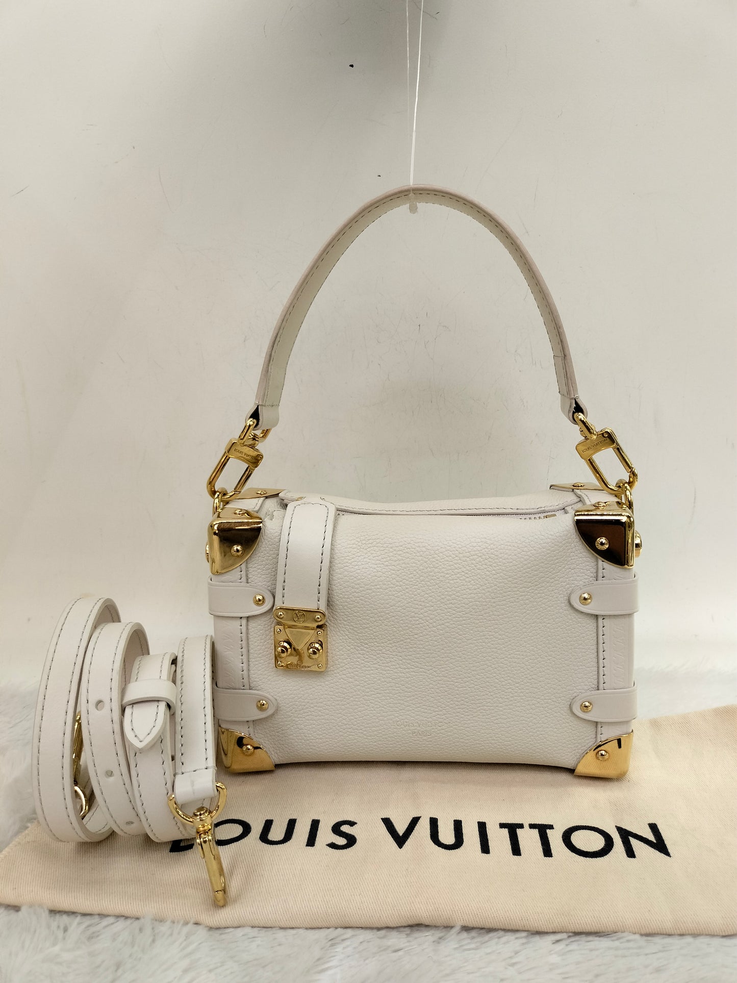 LV Side Trunk PM Grained Calfskin Chalk (CHIP)