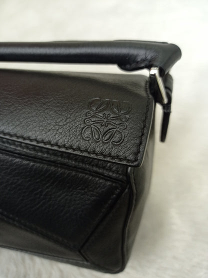 Loewe Puzzle Mini Black SHW 2022