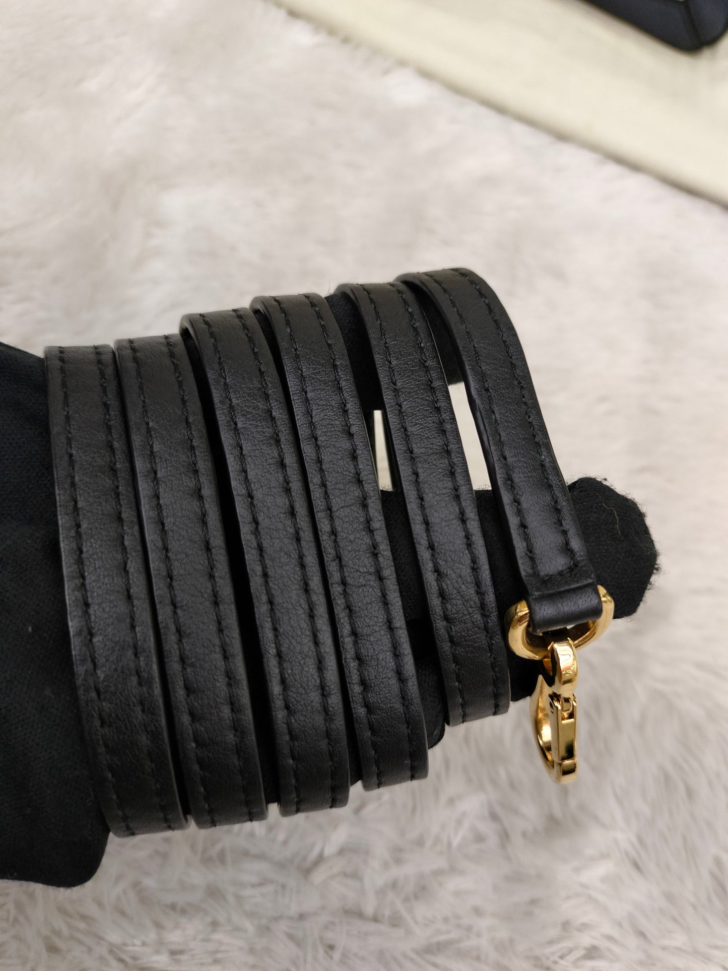 Loewe Puzzle Mini Black Angora GHW 2021