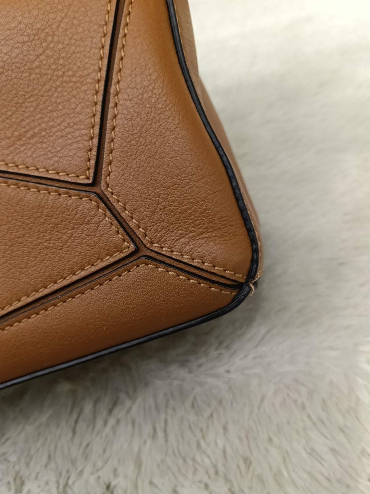 Loewe Puzzle Small Calfskin Tan SHW 2020