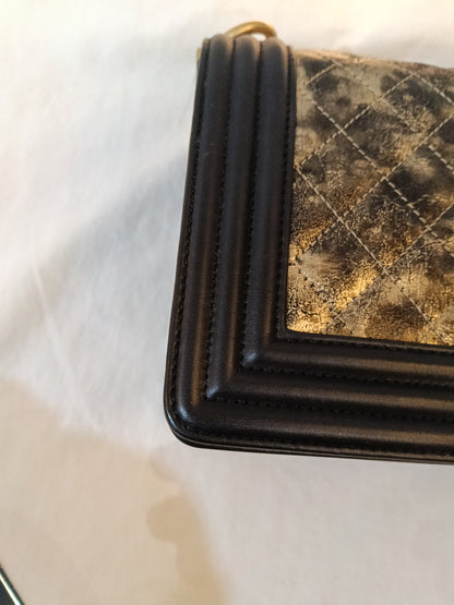 Chanel Boy 25 Crumpled Goatskin Black Gold GHW #26