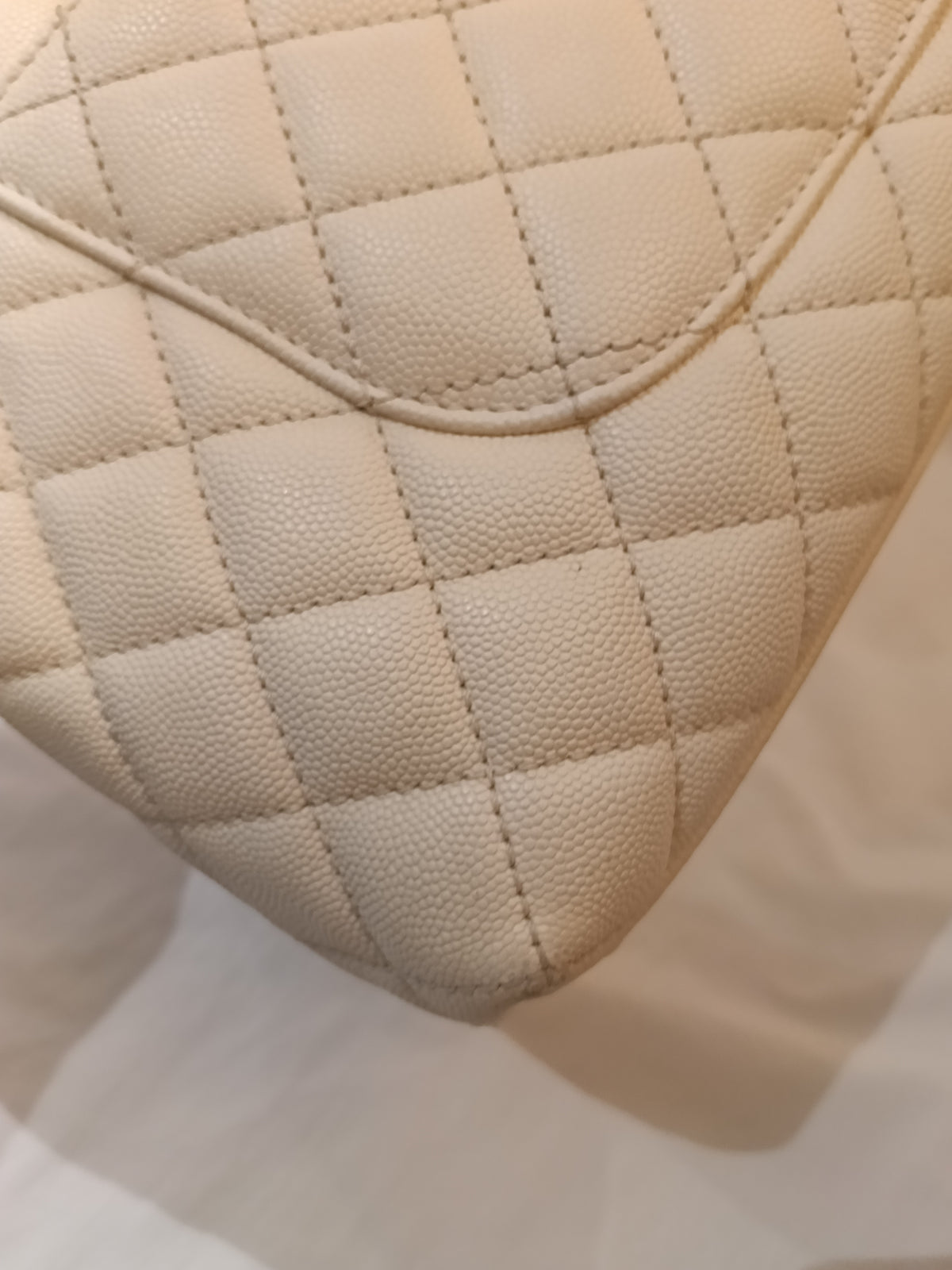Chanel Coco Handle Medium Caviar Ivory GHW #24
