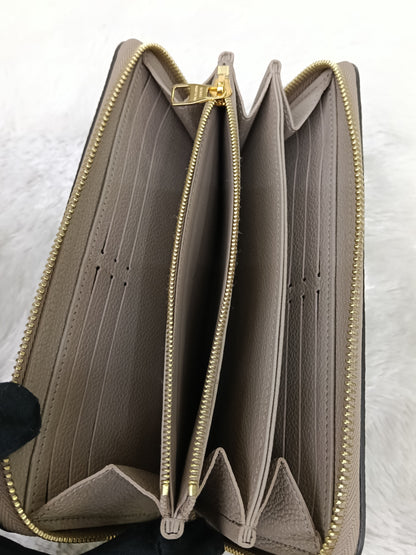 LV Zippy Wallet Monogram Empreinte Tourterelle Creme (CHIP)
