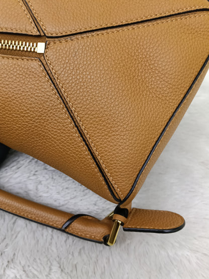 Loewe Puzzle Small Grained Caramel GHW 2023