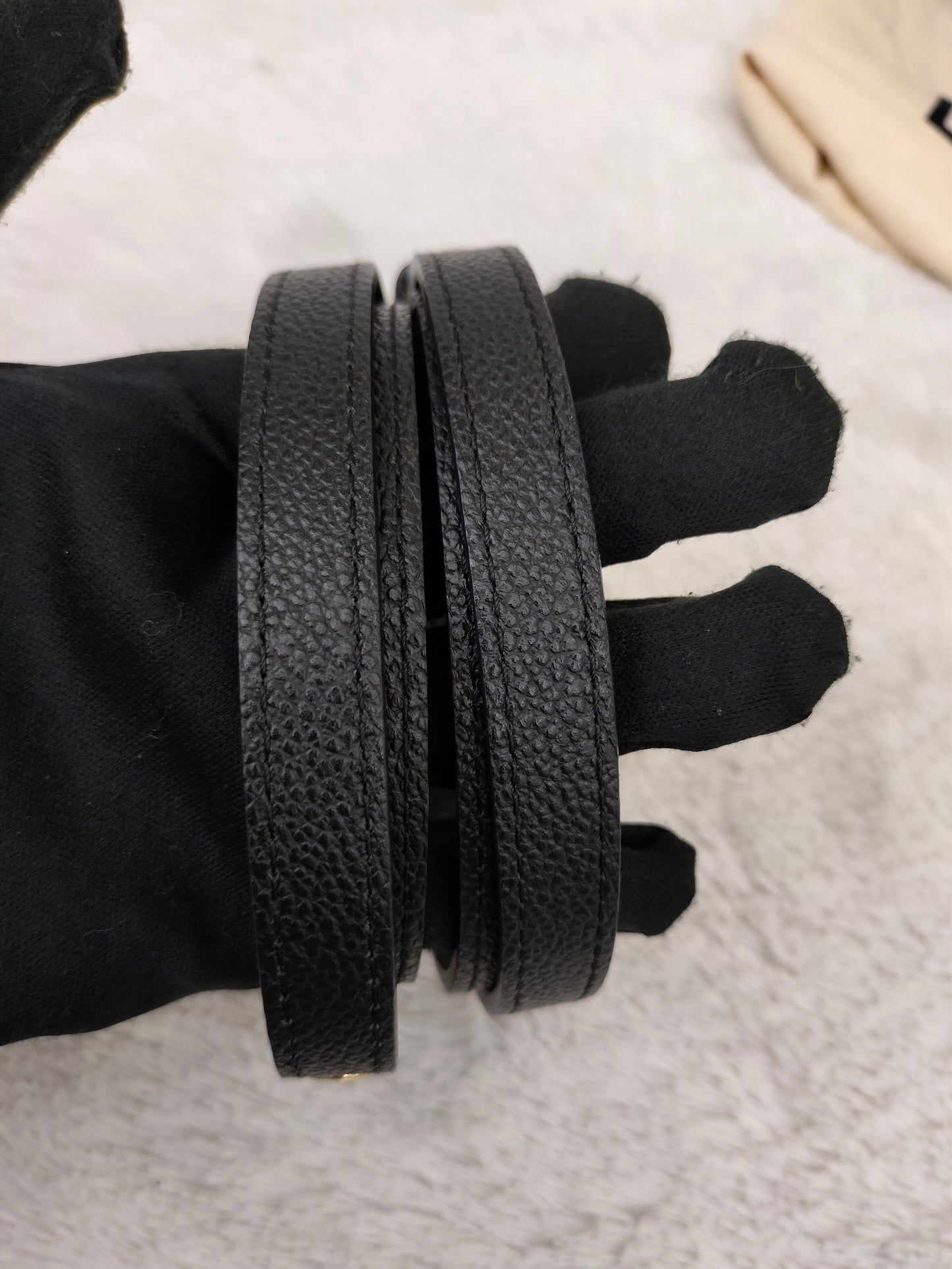 LV Neo Noe MM Monogram Empreinte Noir Creme (CHIP)