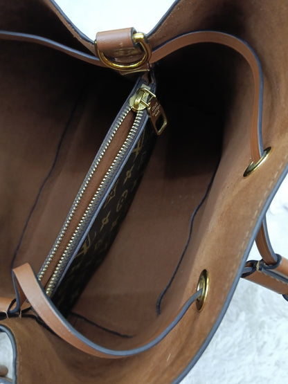 LV Neo Noe MM Monogram Caramel (CHIP)